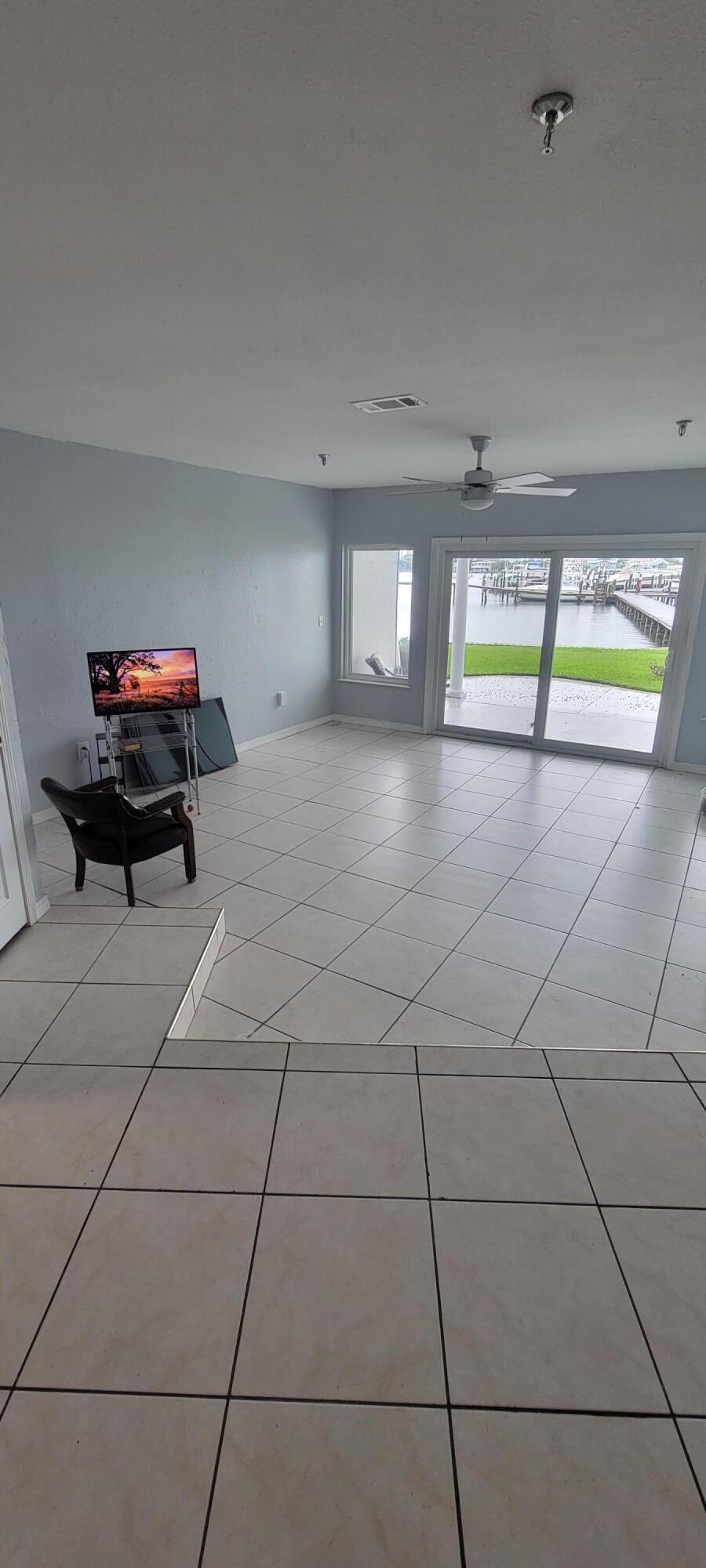 BROOKS LANDING - Residential