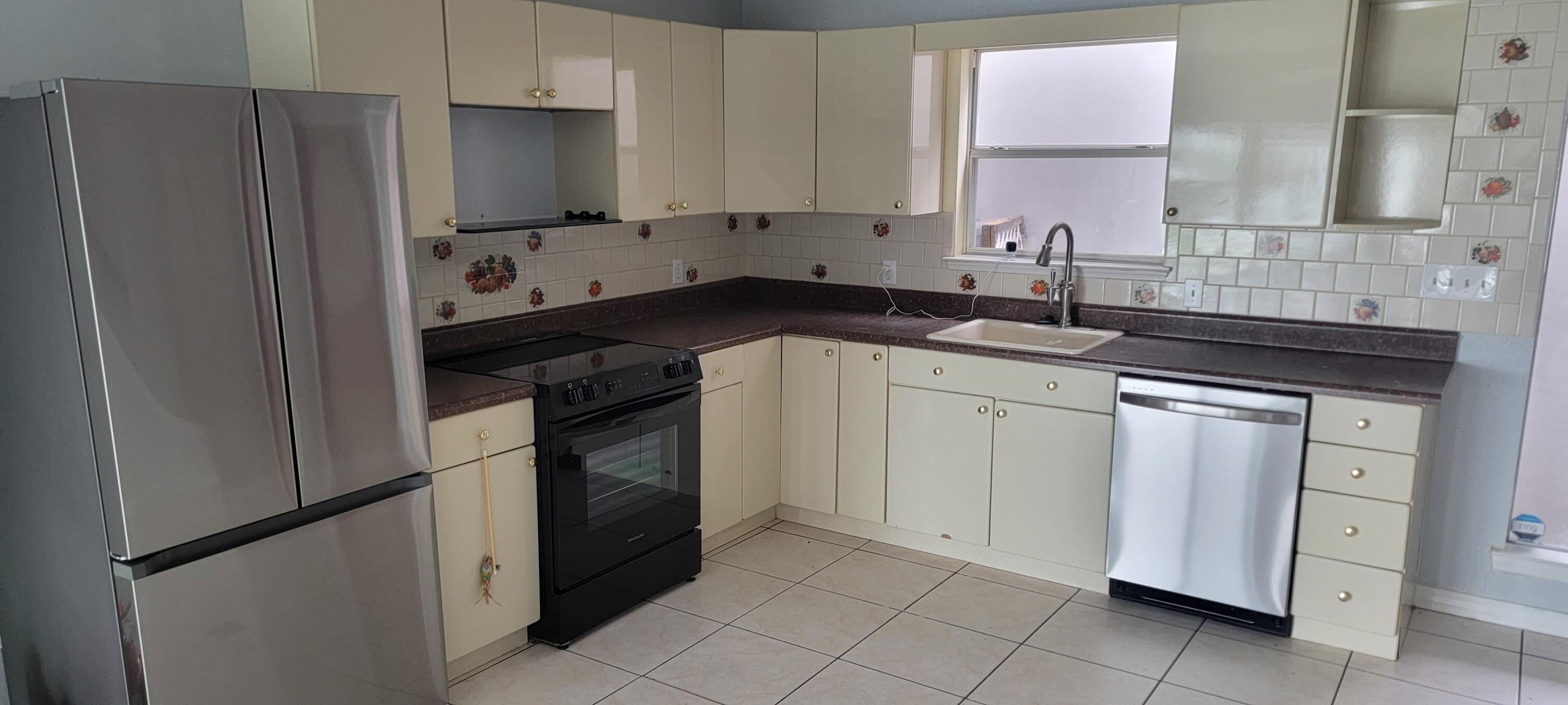 BROOKS LANDING - Residential
