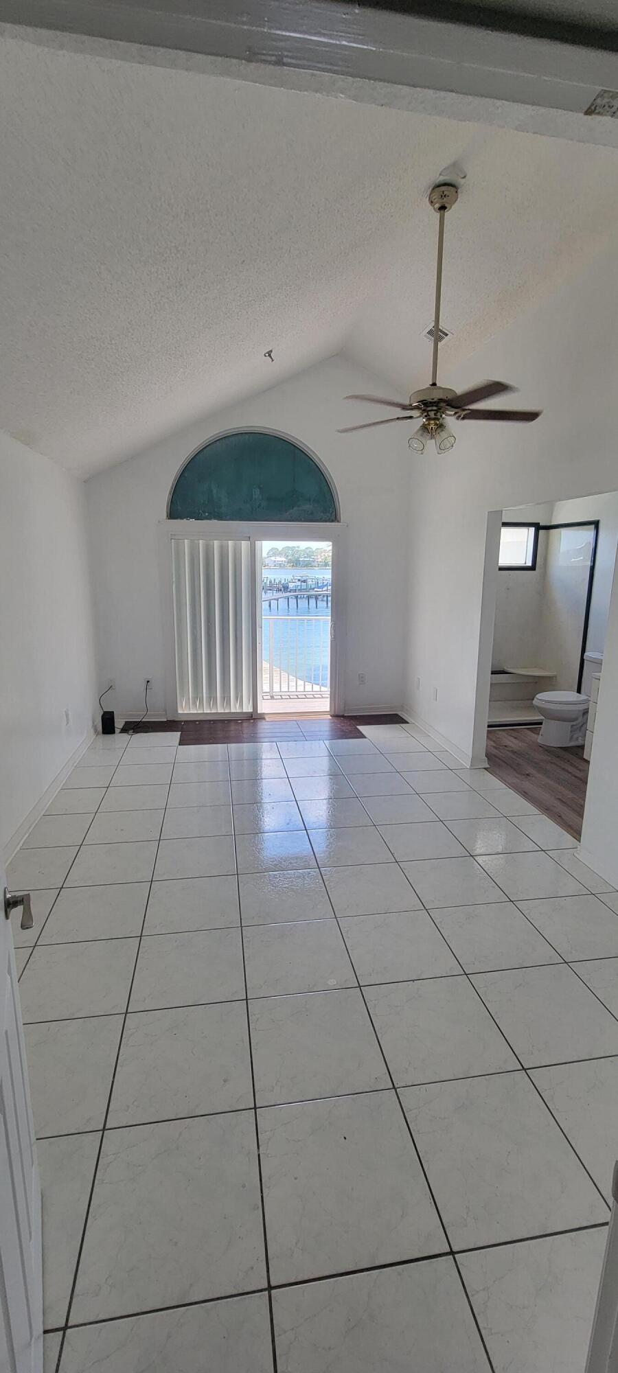 BROOKS LANDING - Residential