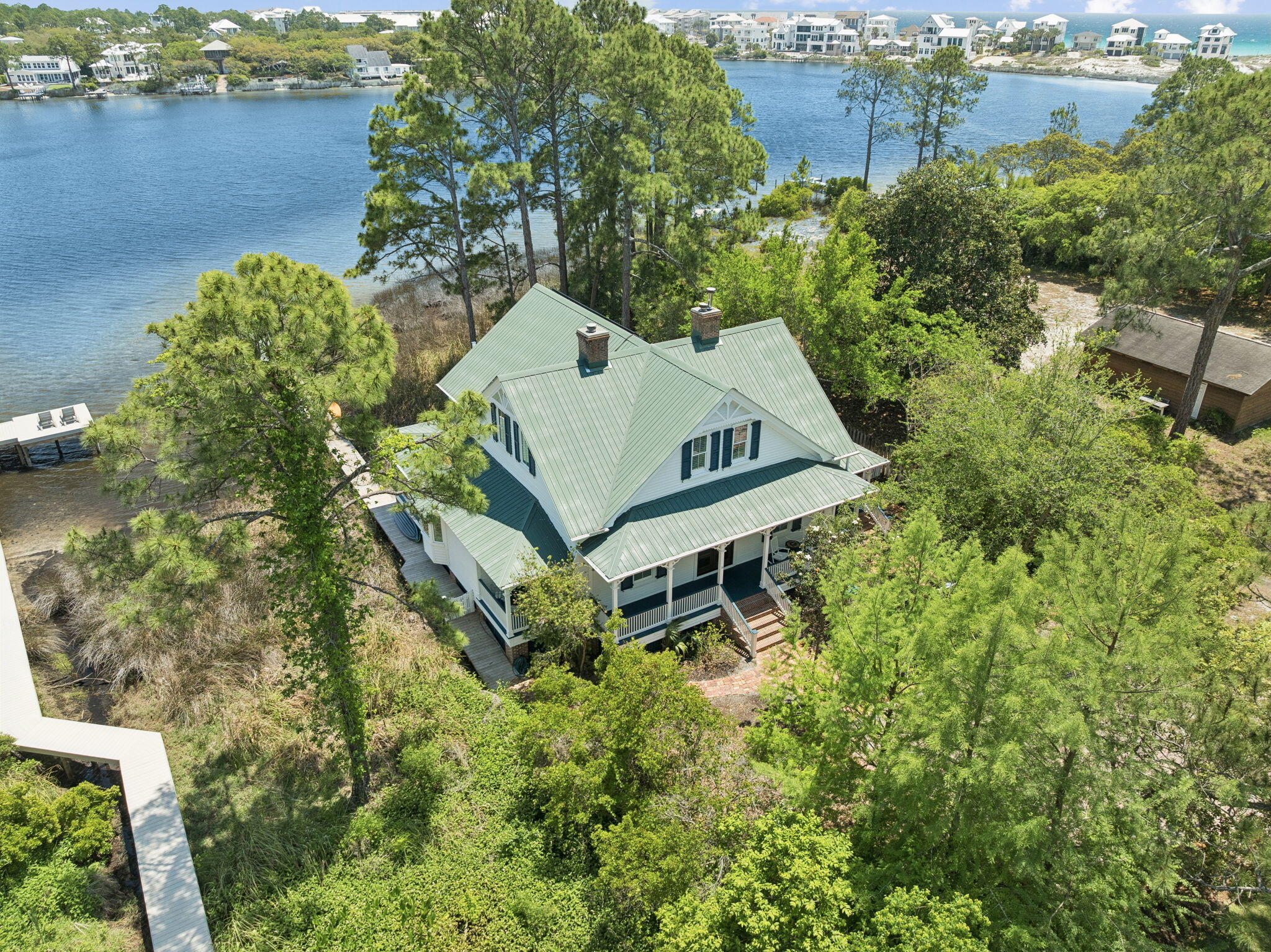 EASTERN LAKE S/D - Residential