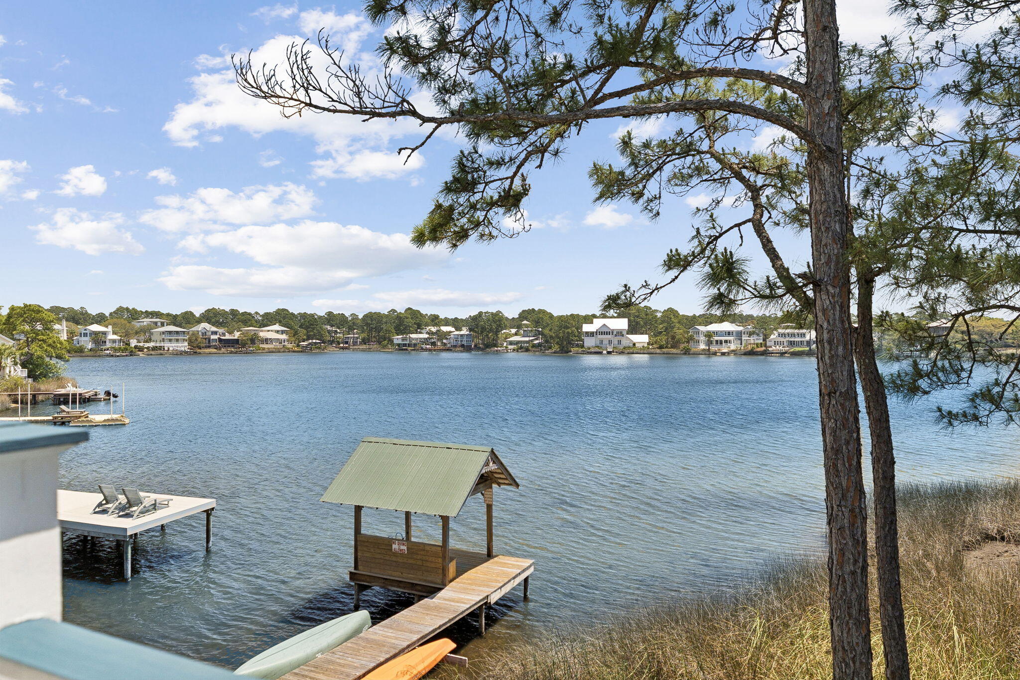 EASTERN LAKE S/D - Residential