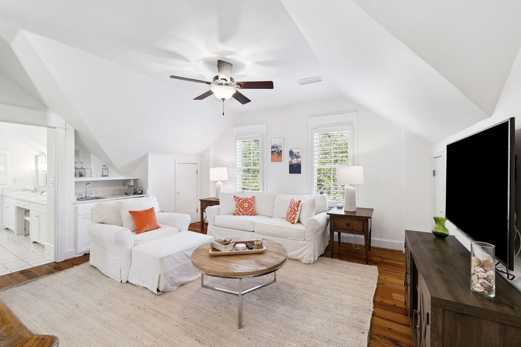 EASTERN LAKE S/D - Residential