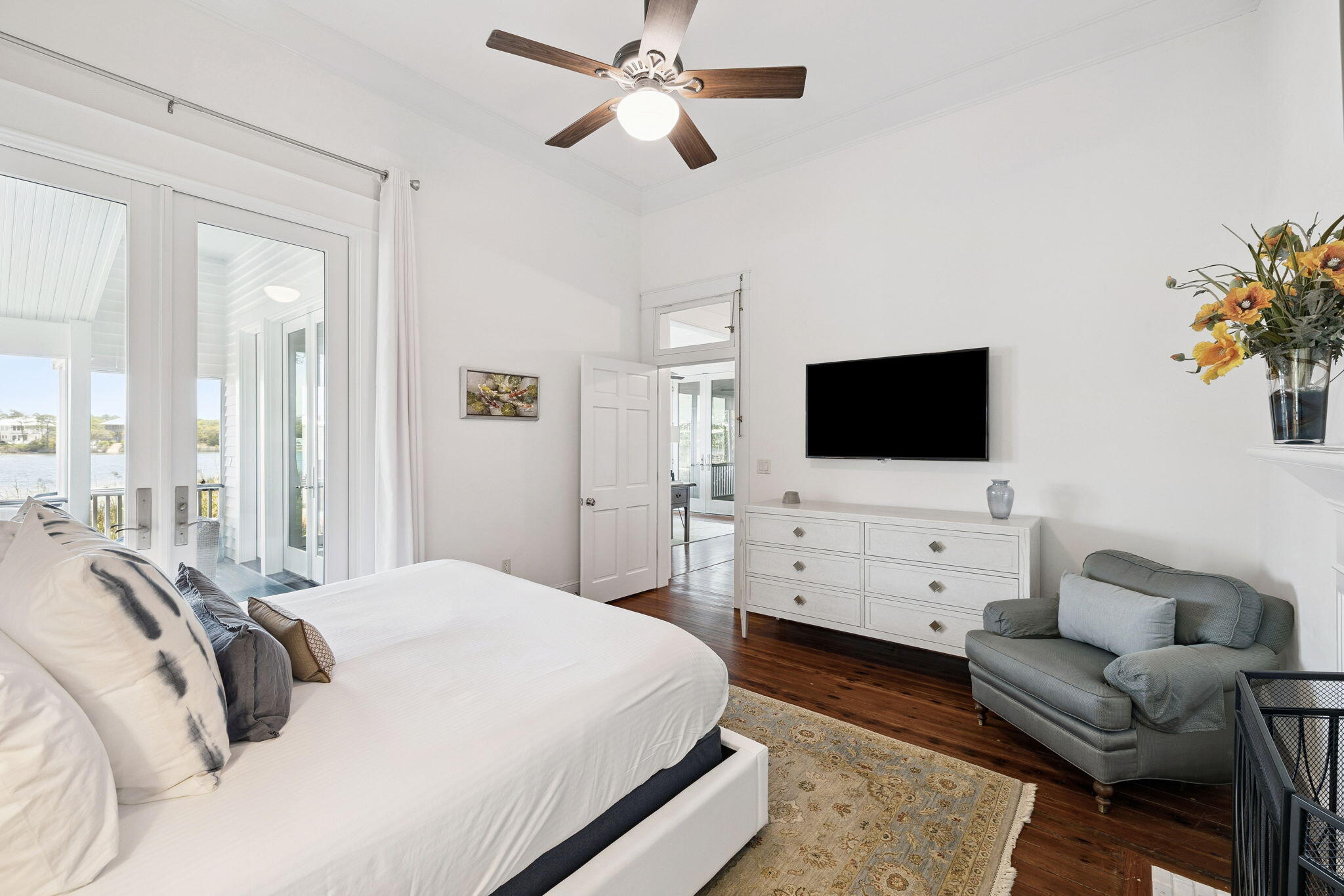 EASTERN LAKE S/D - Residential