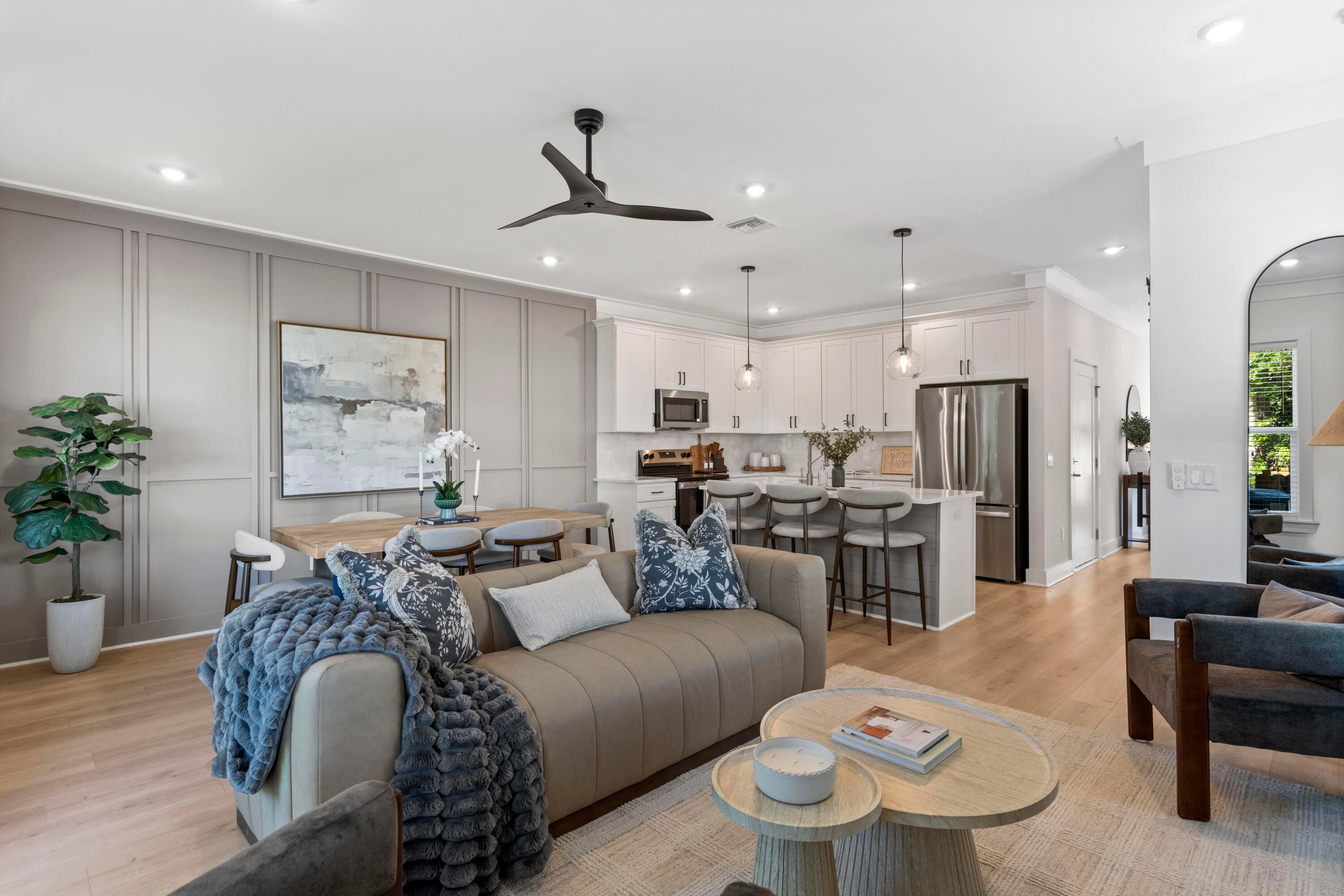 SAWGRASS RESERVE - Residential