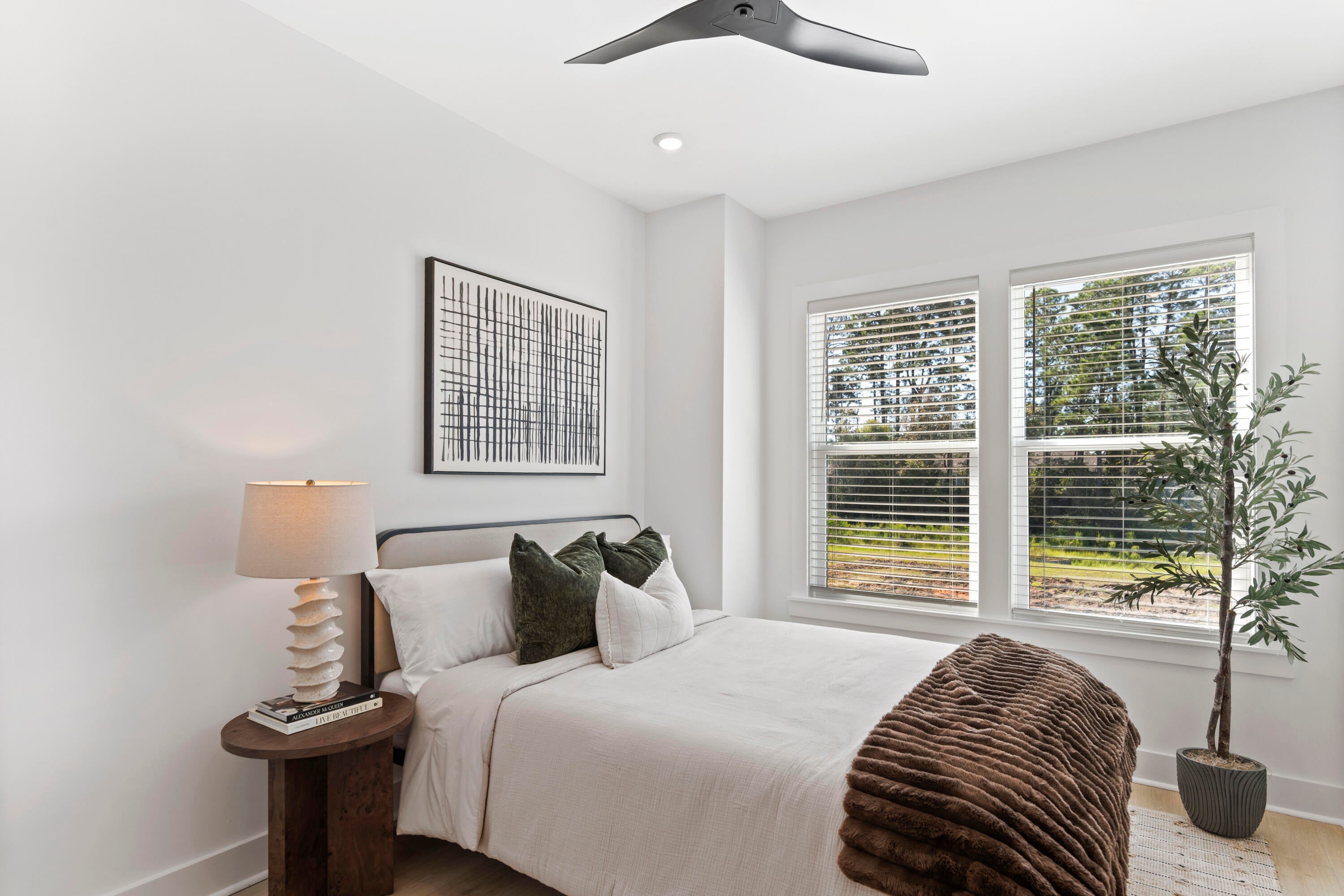 SAWGRASS RESERVE - Residential