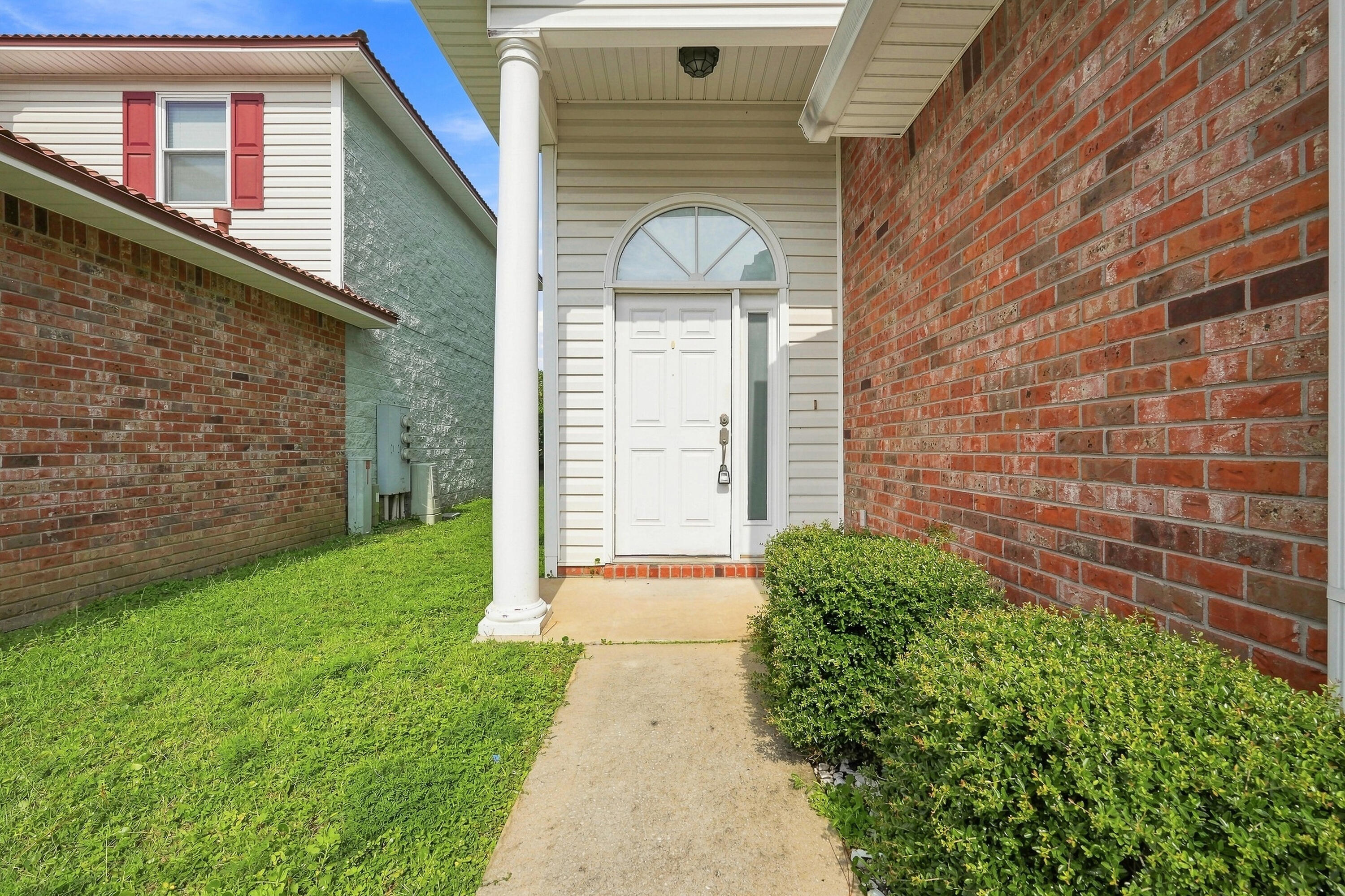 JEAN-LEA - Residential Lease