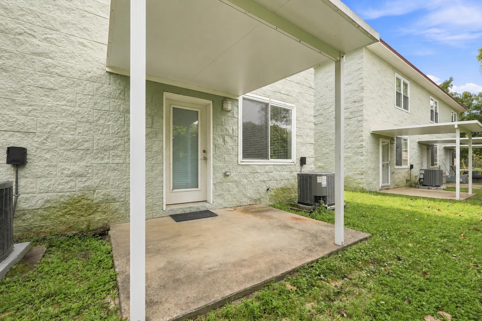 JEAN-LEA - Residential Lease