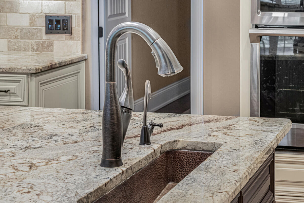 HIDDEN CREEK ESTATES AT HOLLEY BY THE SEA - Residential
