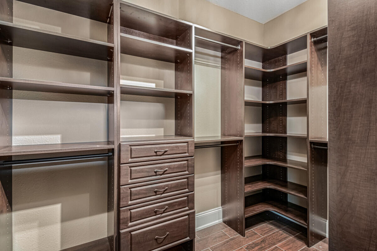 HIDDEN CREEK ESTATES AT HOLLEY BY THE SEA - Residential