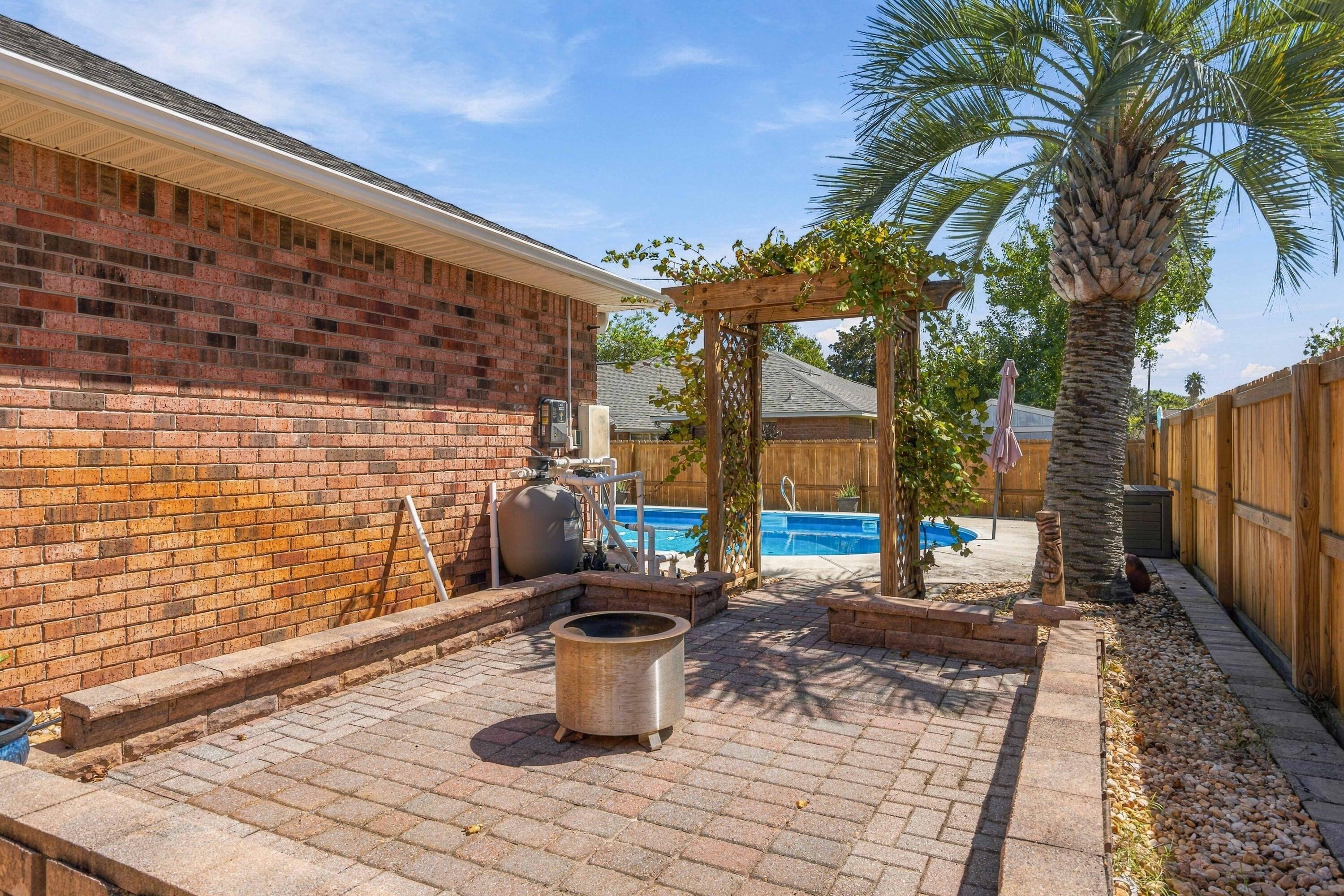 SANDY BEACH ESTATES - Residential