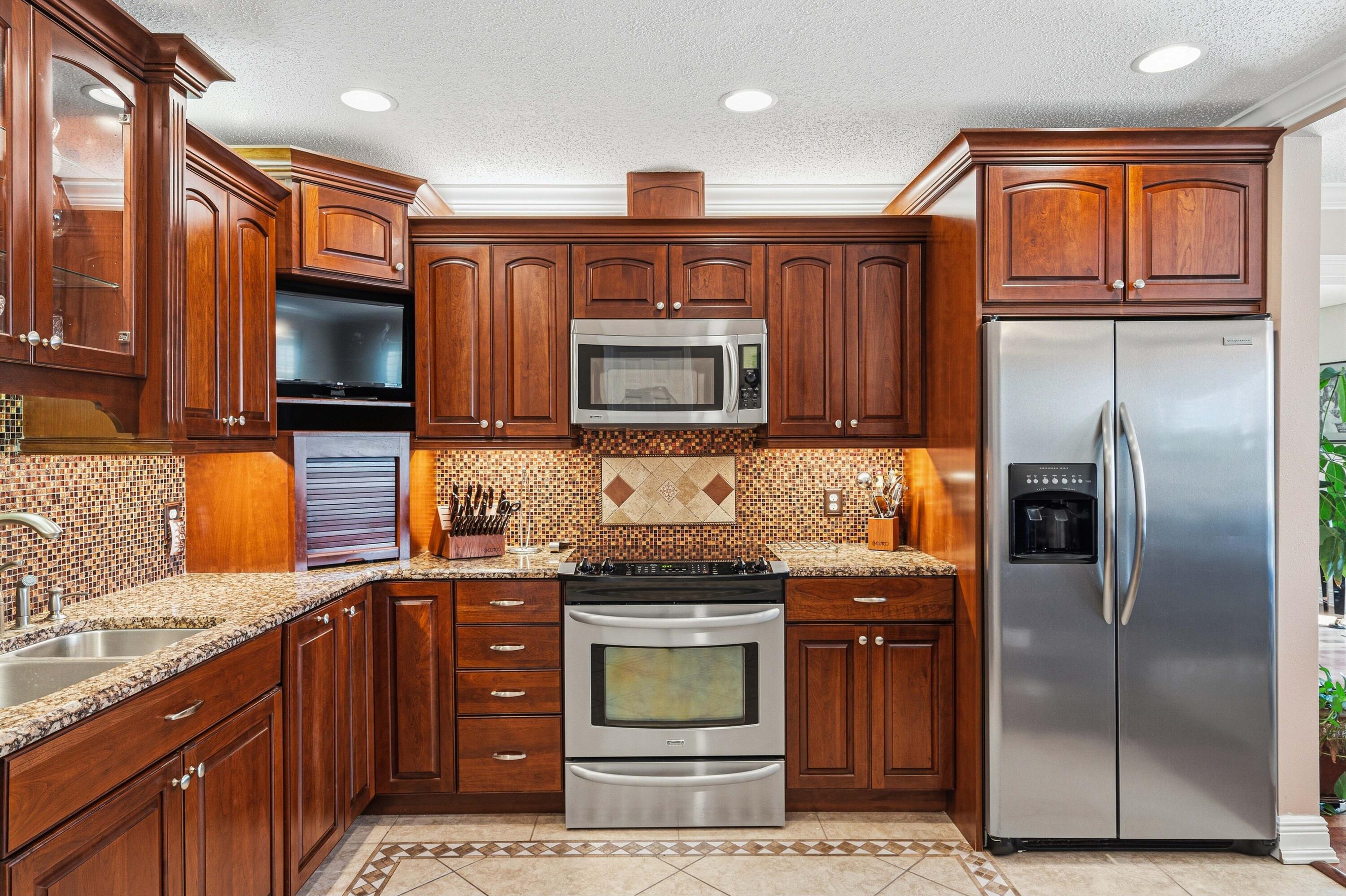 SANDY BEACH ESTATES - Residential