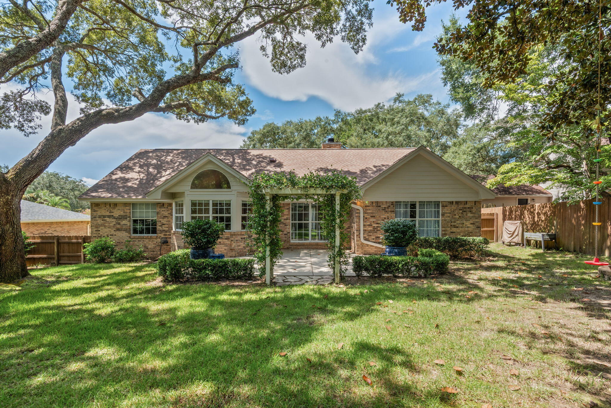CARIBBEAN VILLAGE WEST - Residential