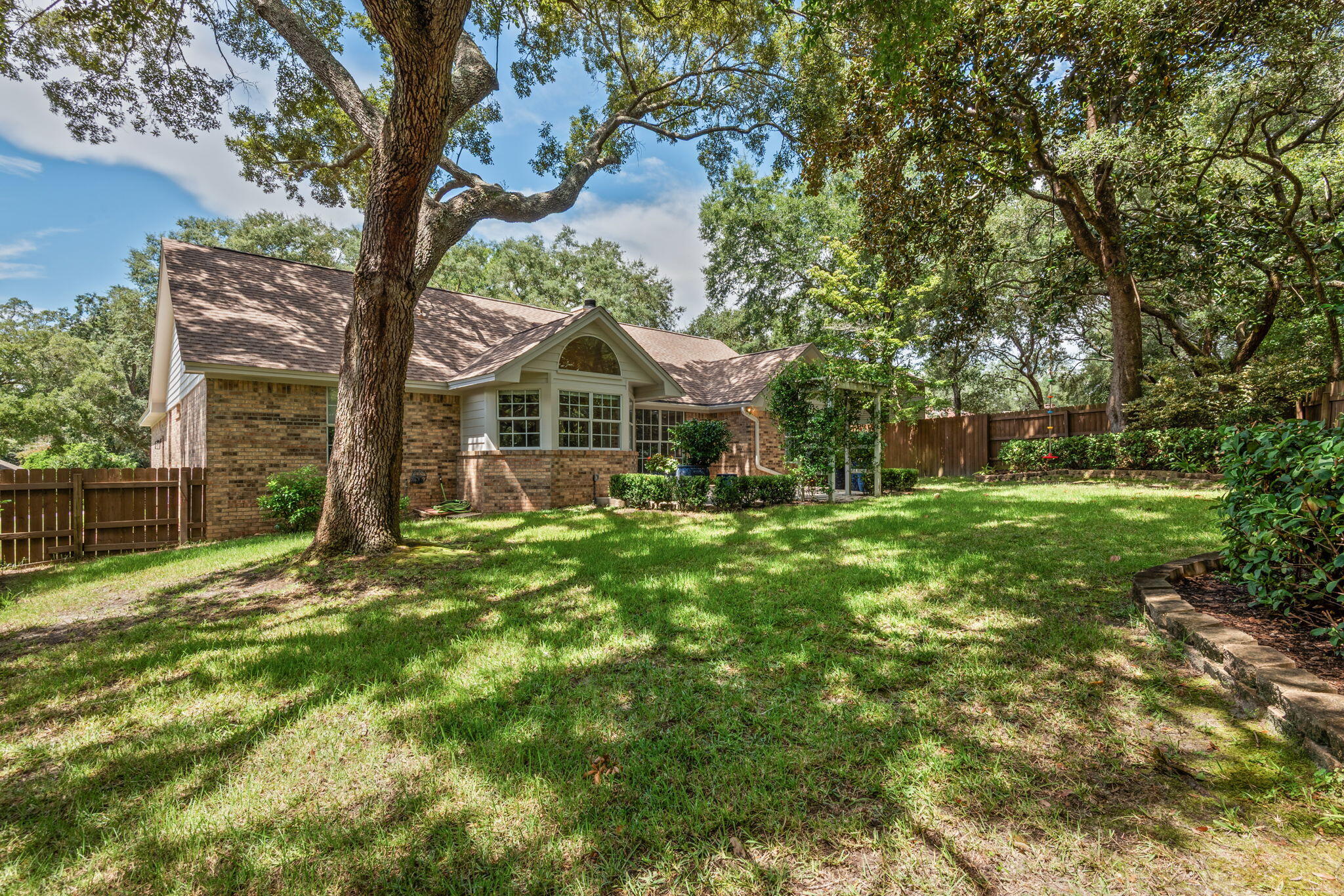 CARIBBEAN VILLAGE WEST - Residential
