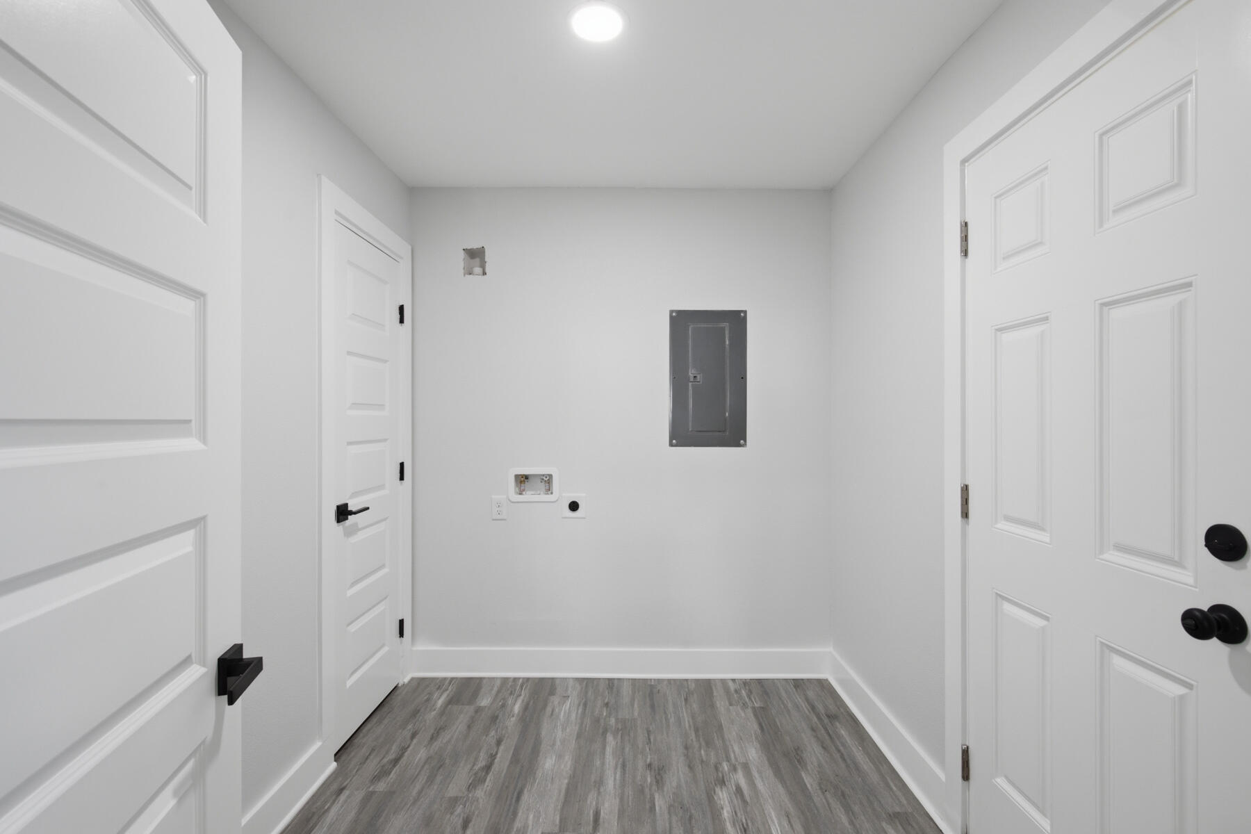 OAK TREE PARK - Residential