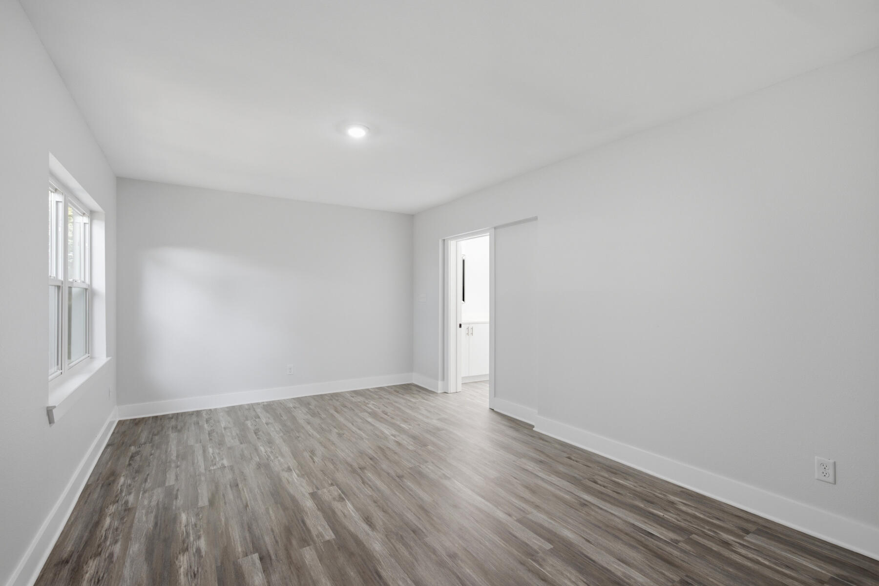 OAK TREE PARK - Residential