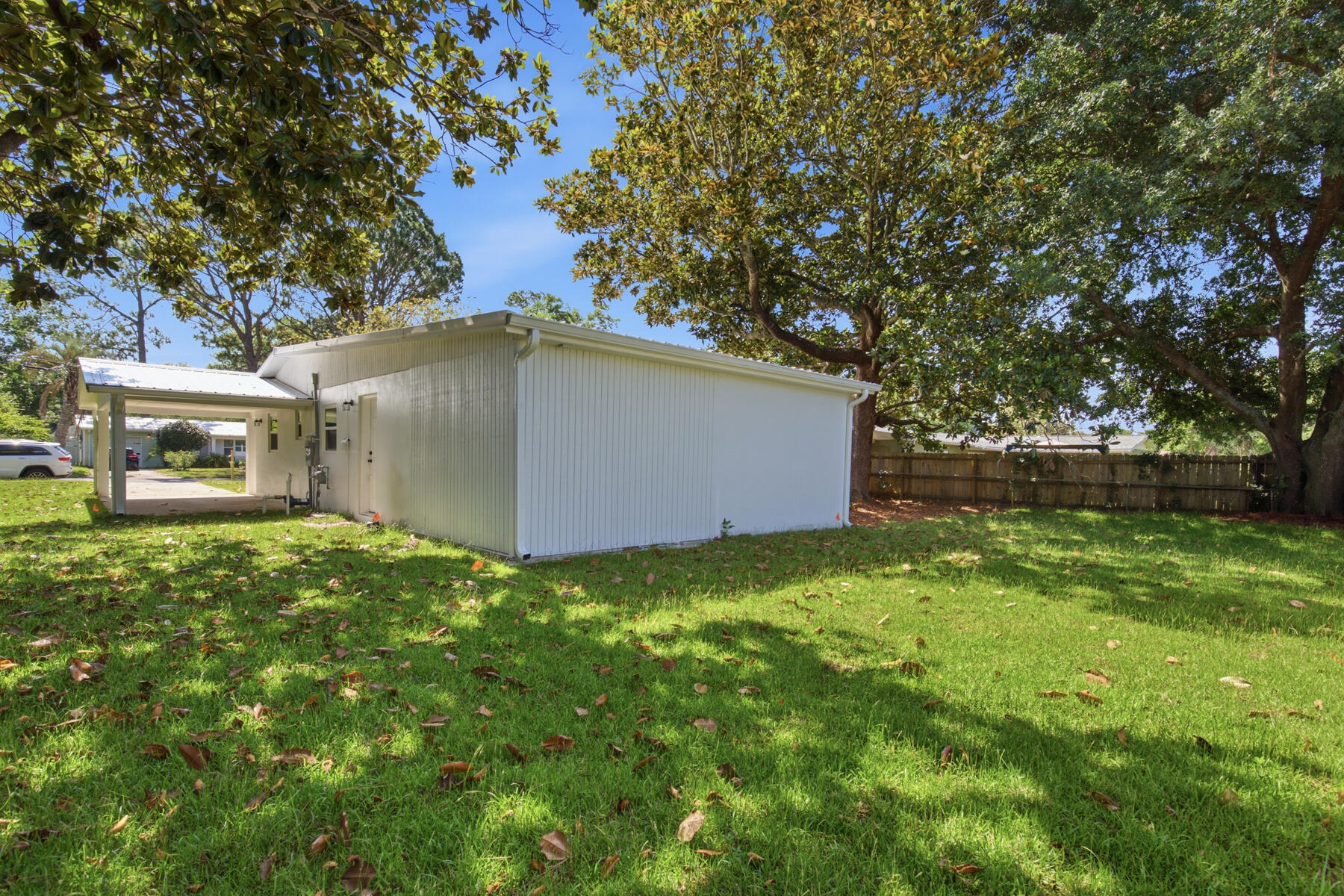 OAK TREE PARK - Residential