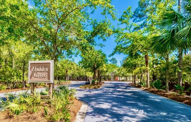 HIDDEN GROVE - Residential
