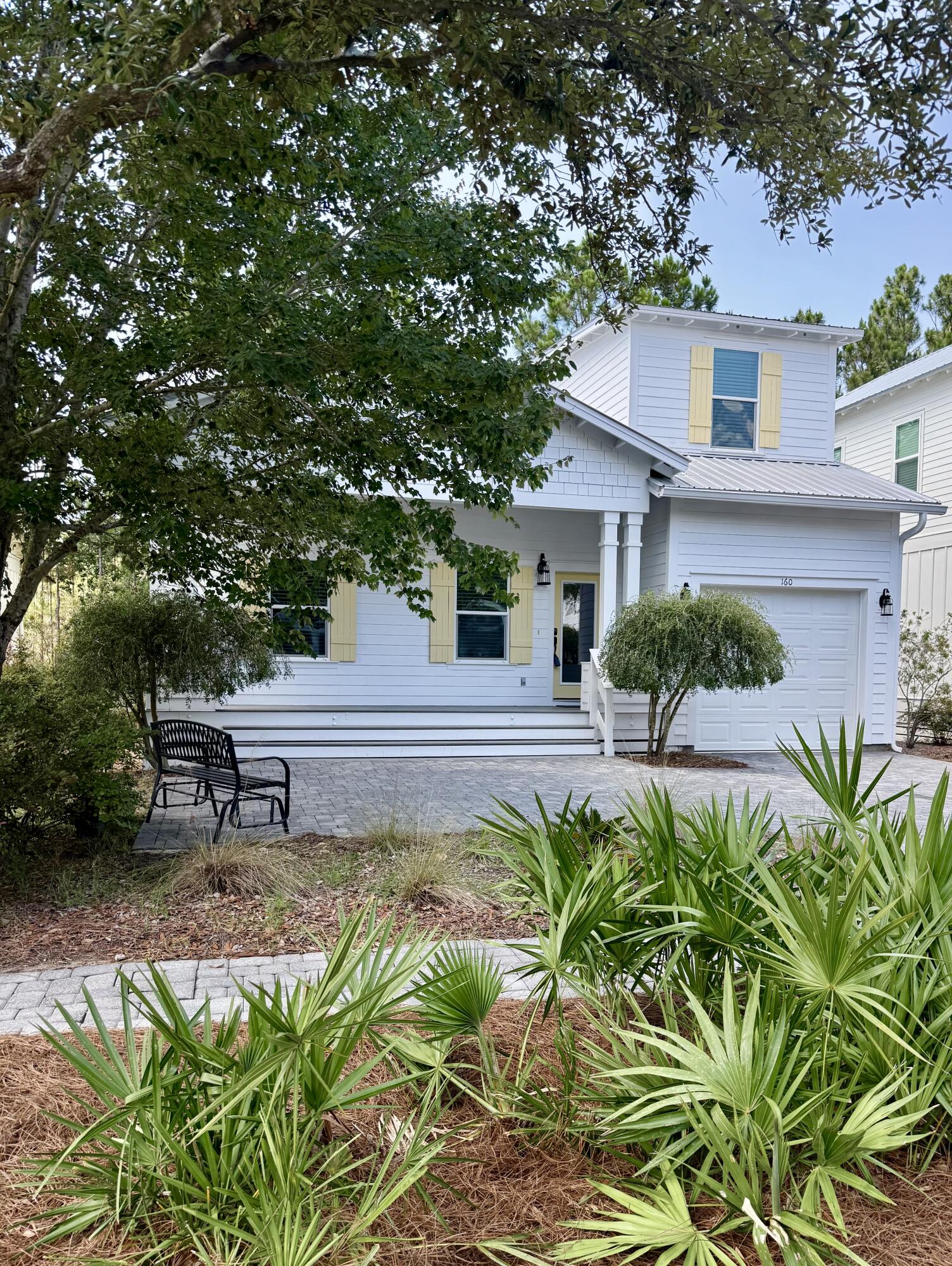 HIDDEN GROVE - Residential