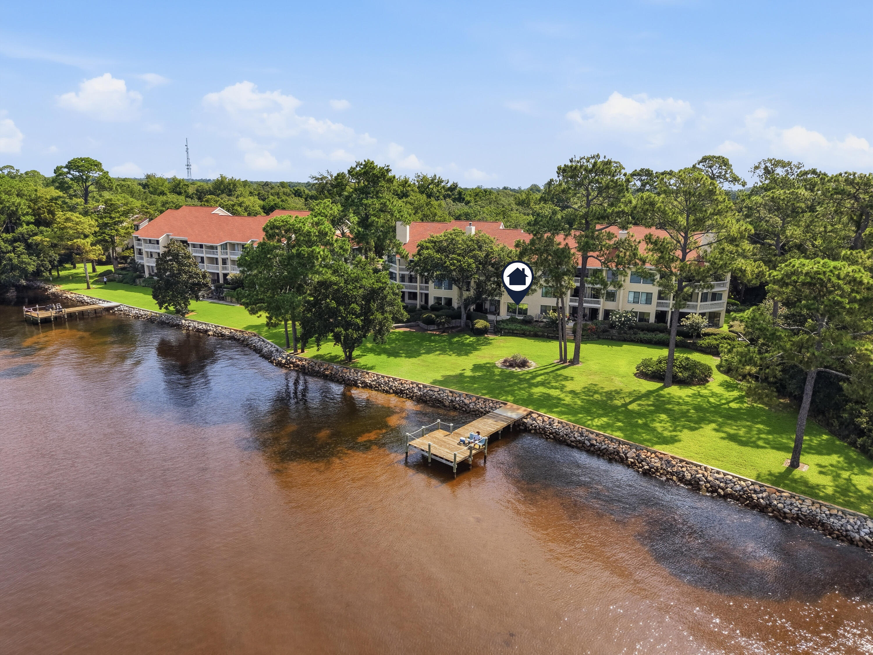 BAY VILLAS - Residential Lease