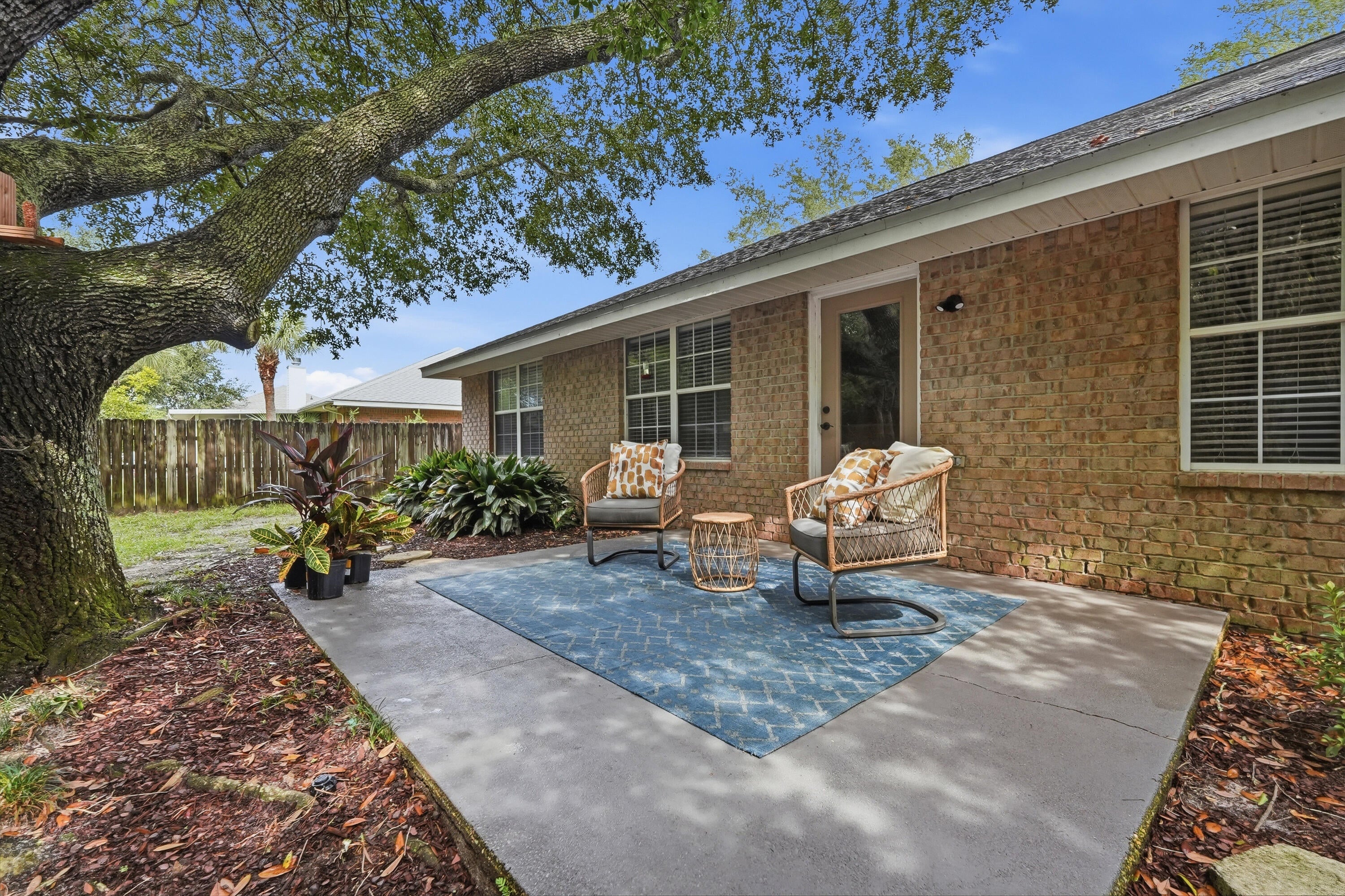 MARION MANOR - Residential
