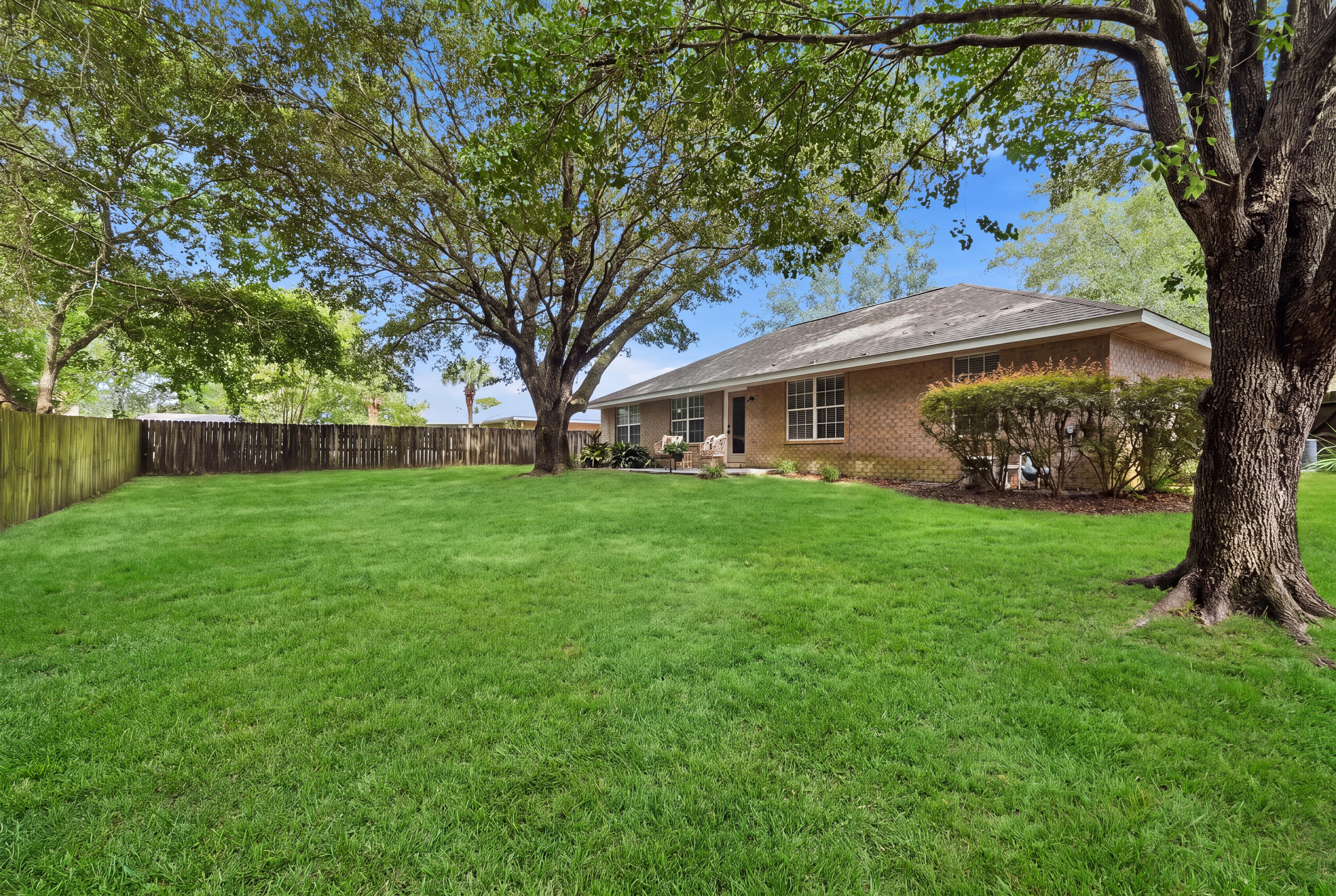 MARION MANOR - Residential