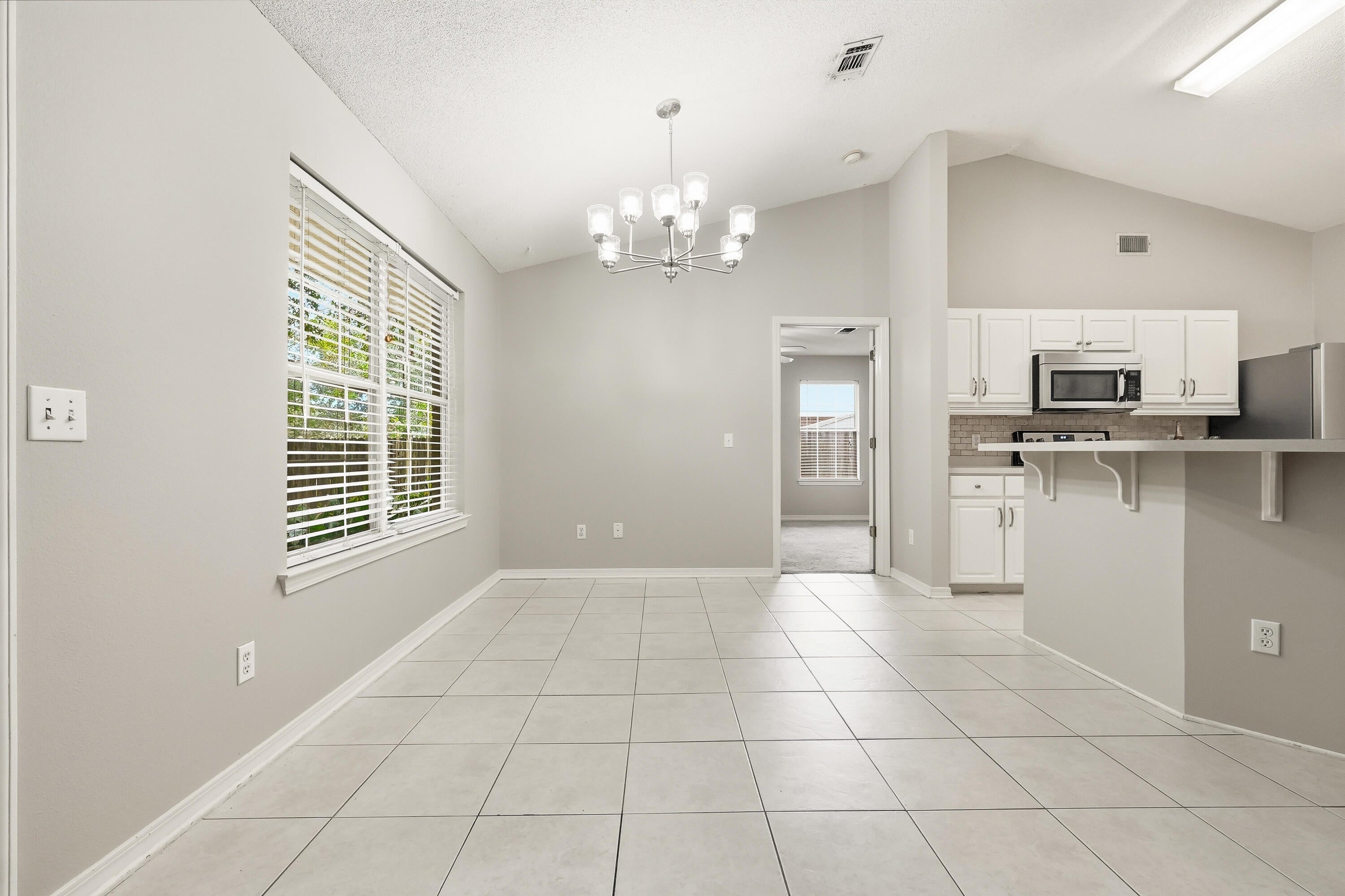 MARION MANOR - Residential