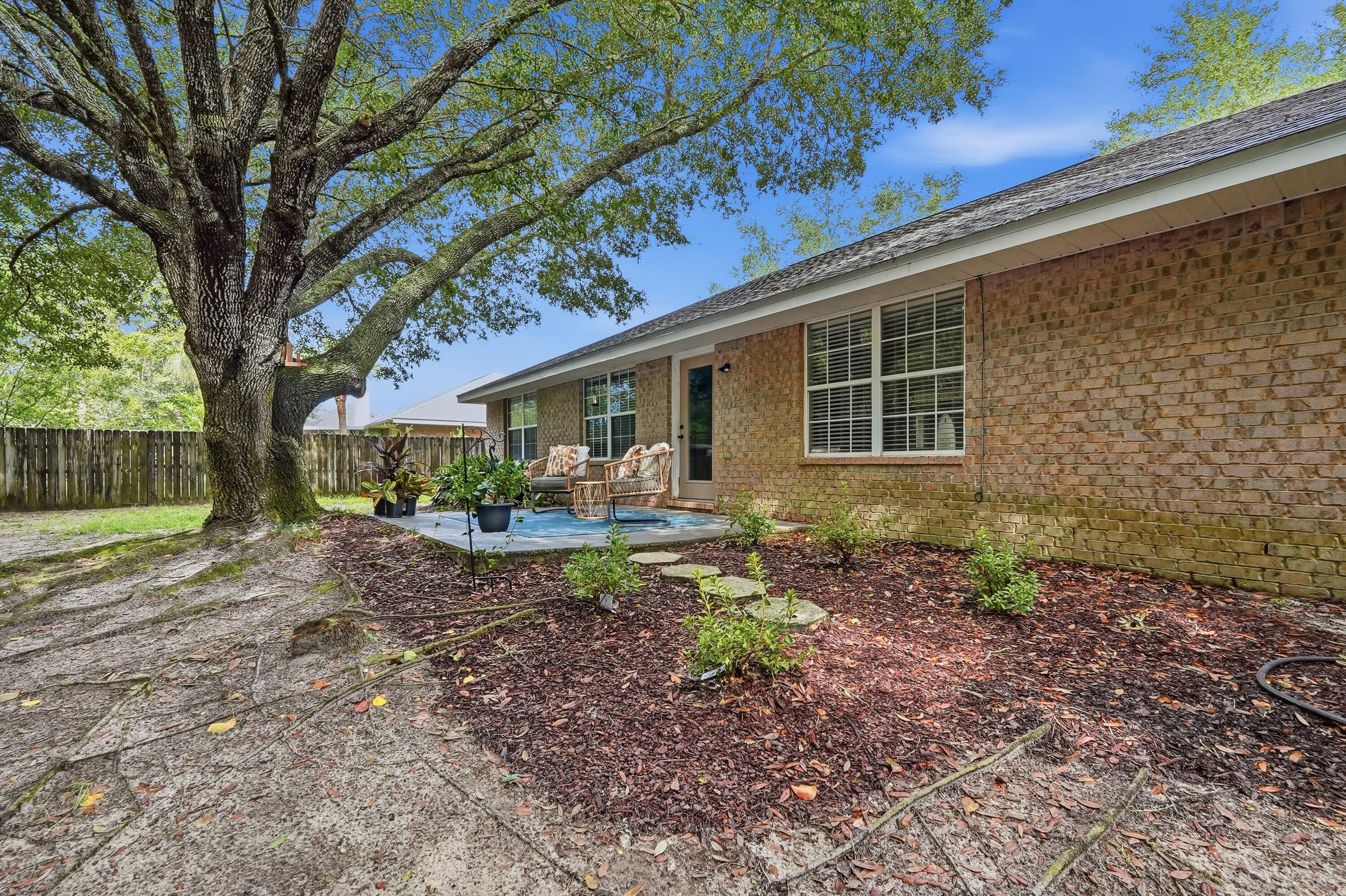 MARION MANOR - Residential