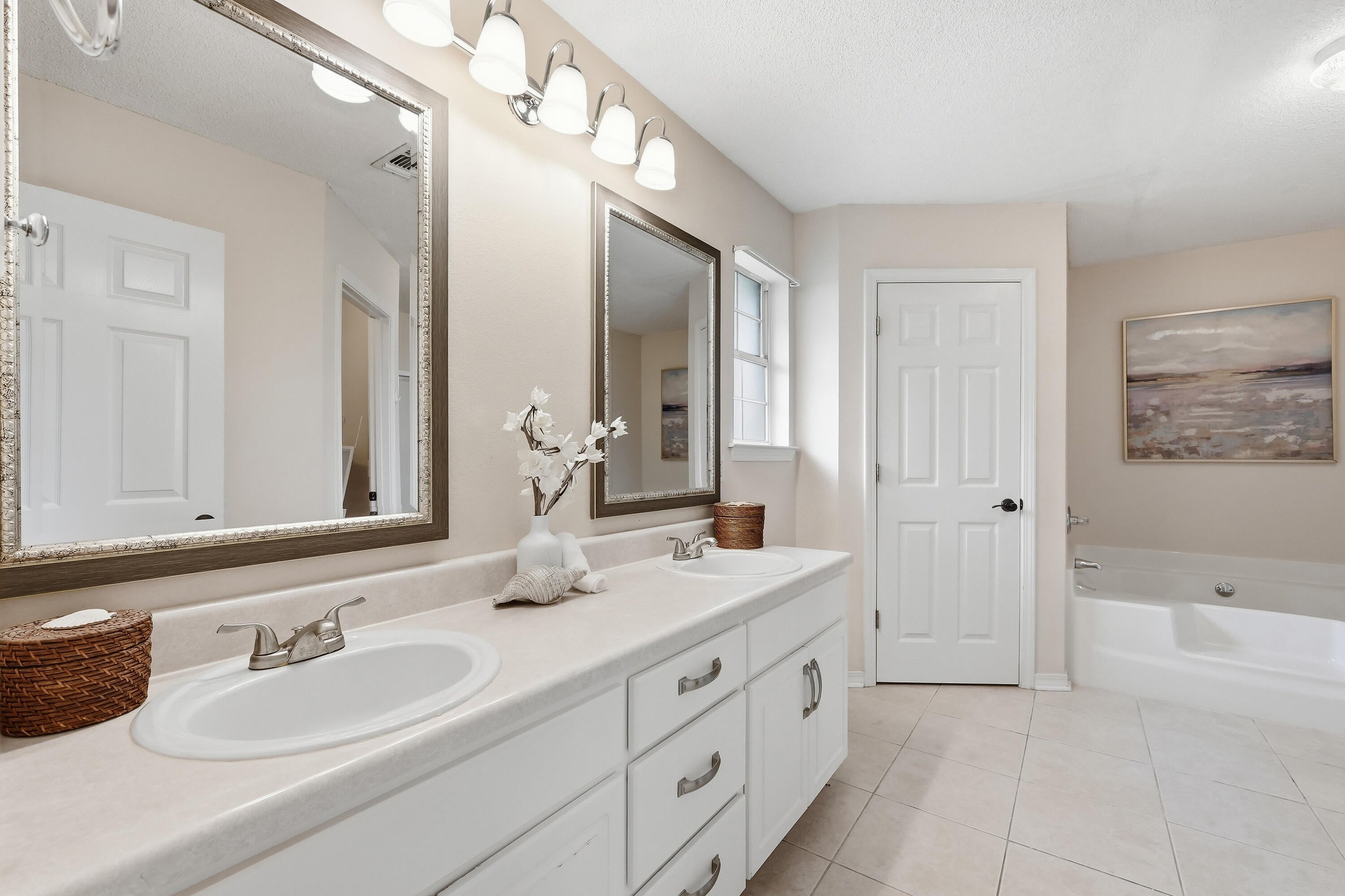 MARION MANOR - Residential