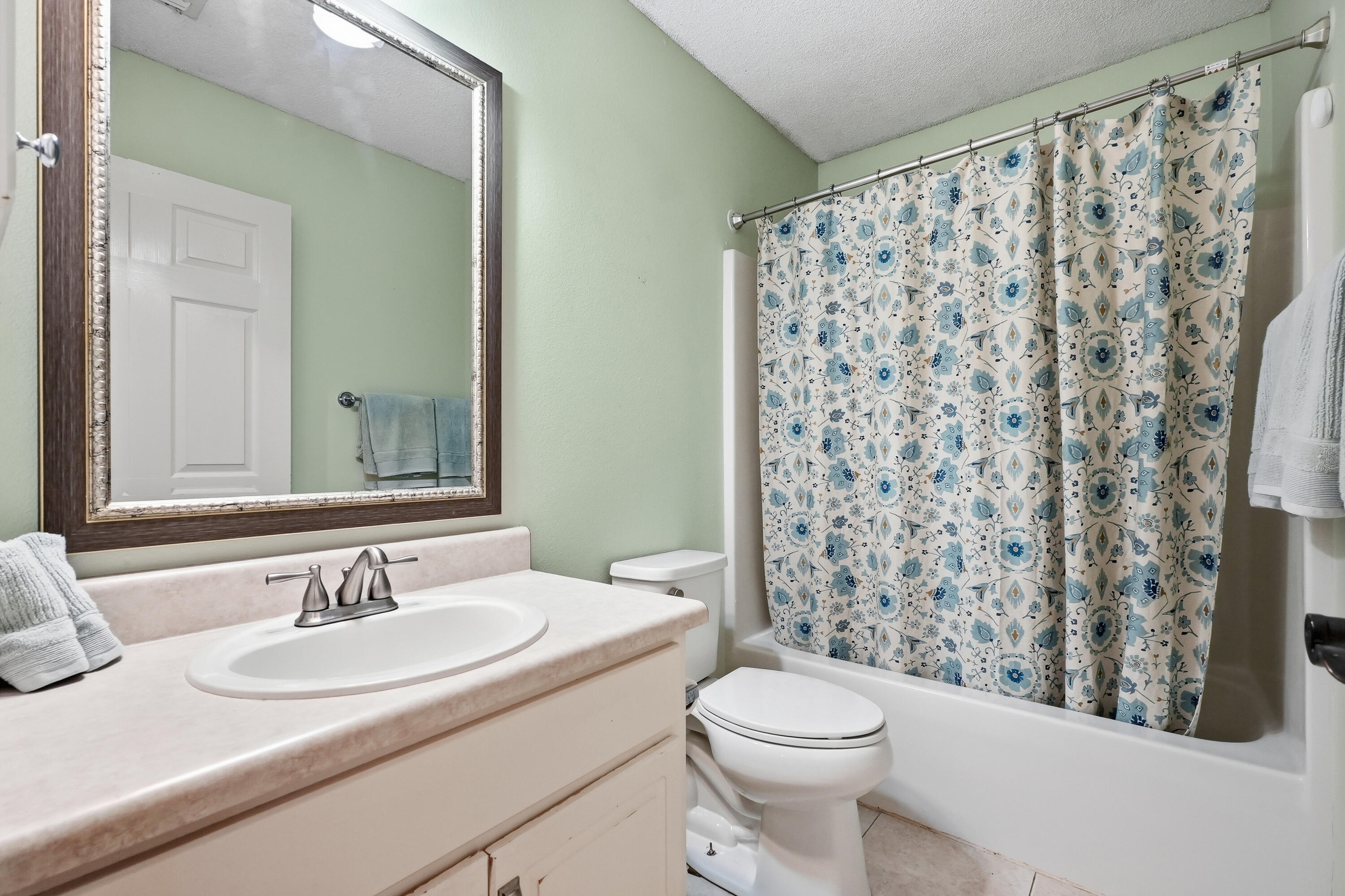 MARION MANOR - Residential