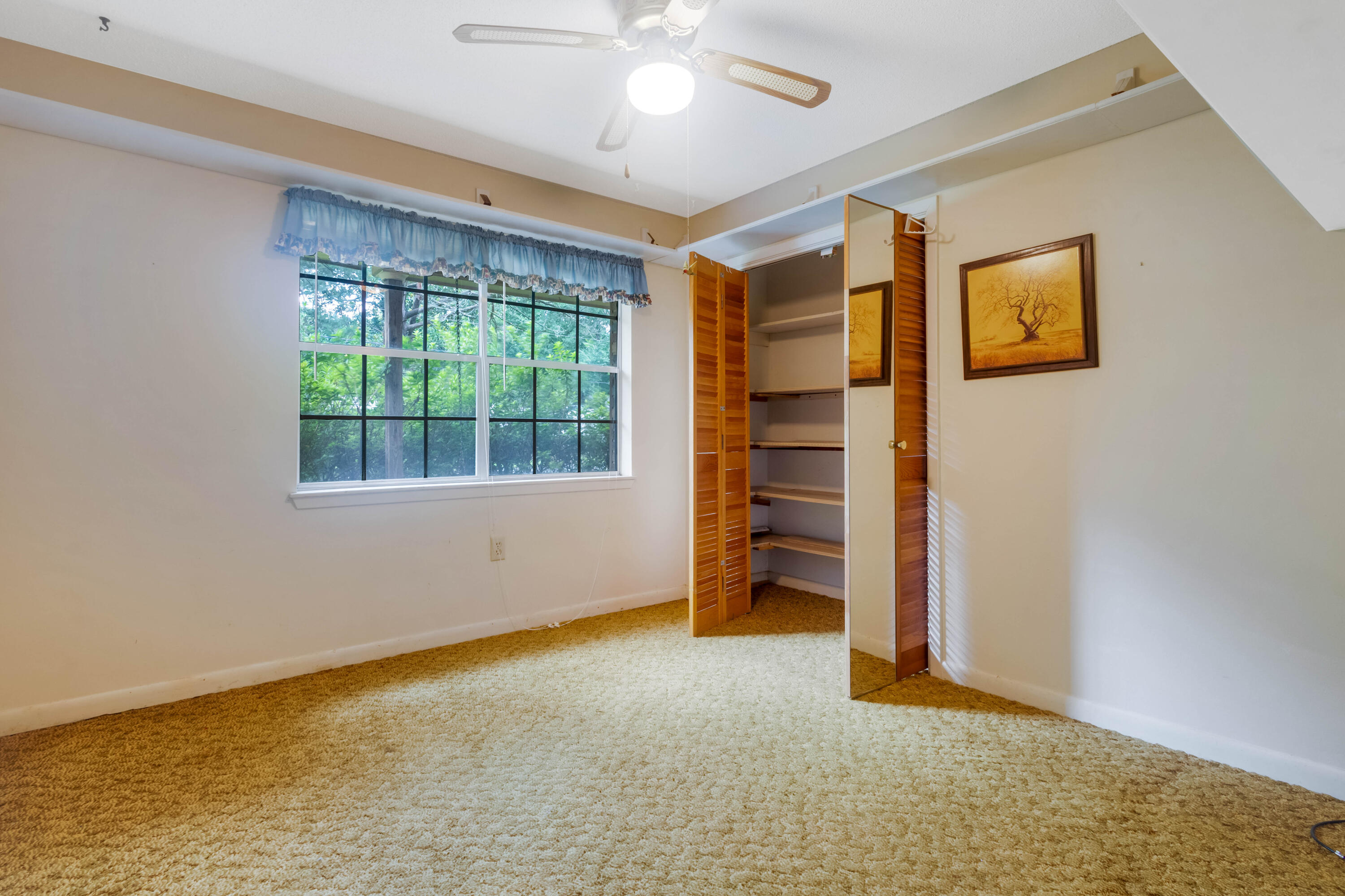 BAYOU POQUITO - Residential