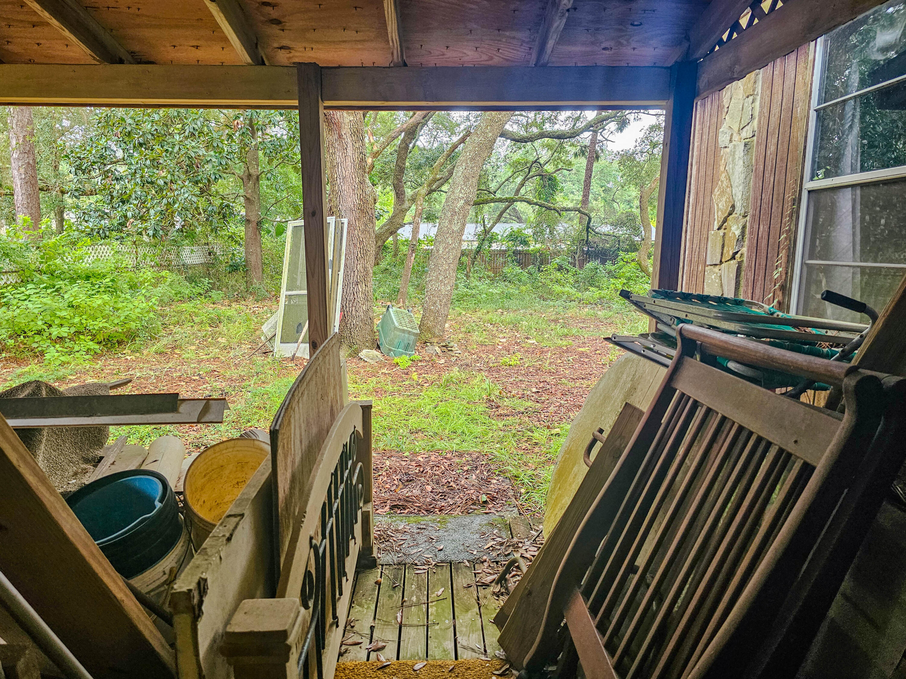 BAYOU POQUITO - Residential