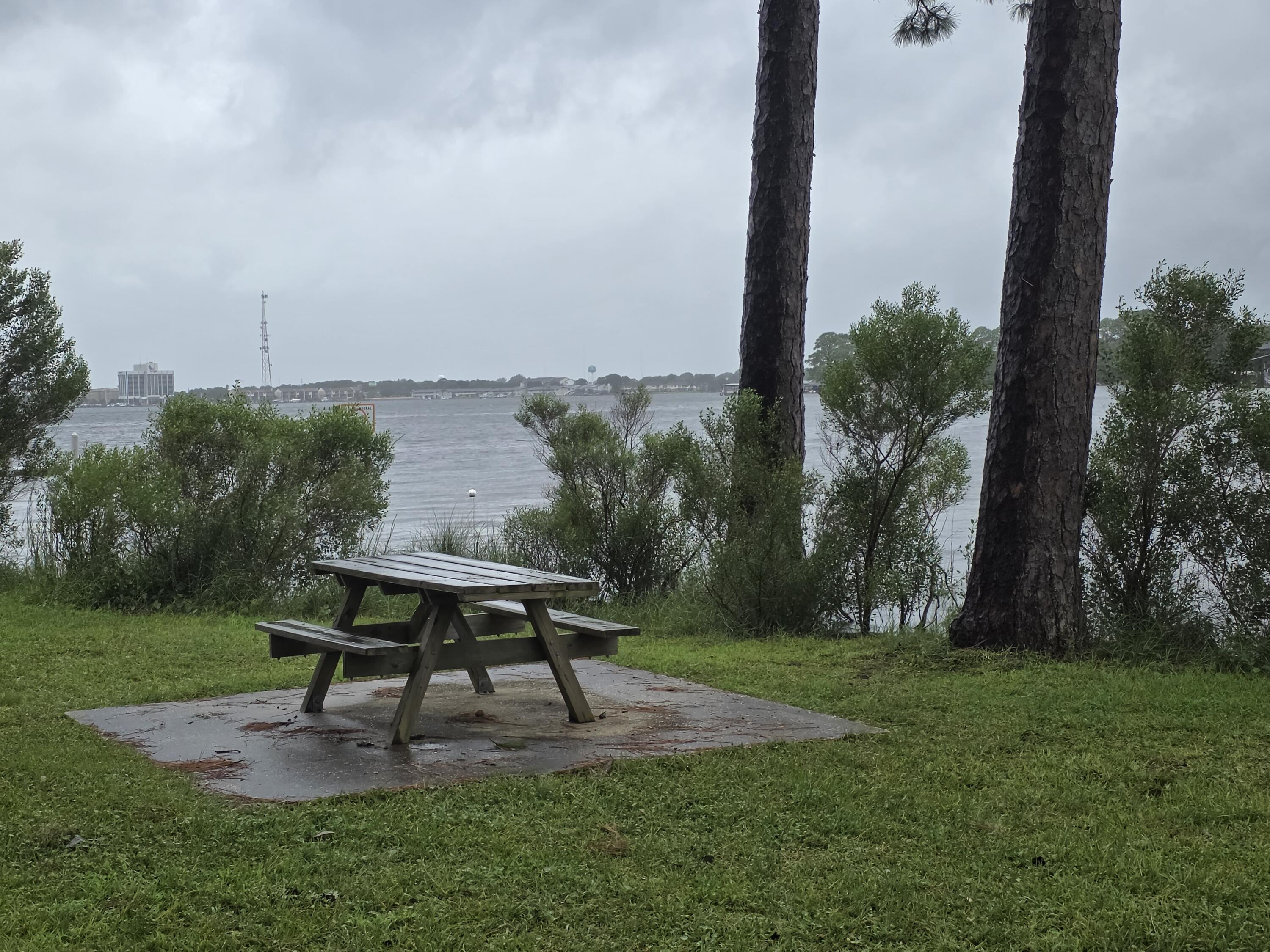 BAYOU POQUITO - Residential
