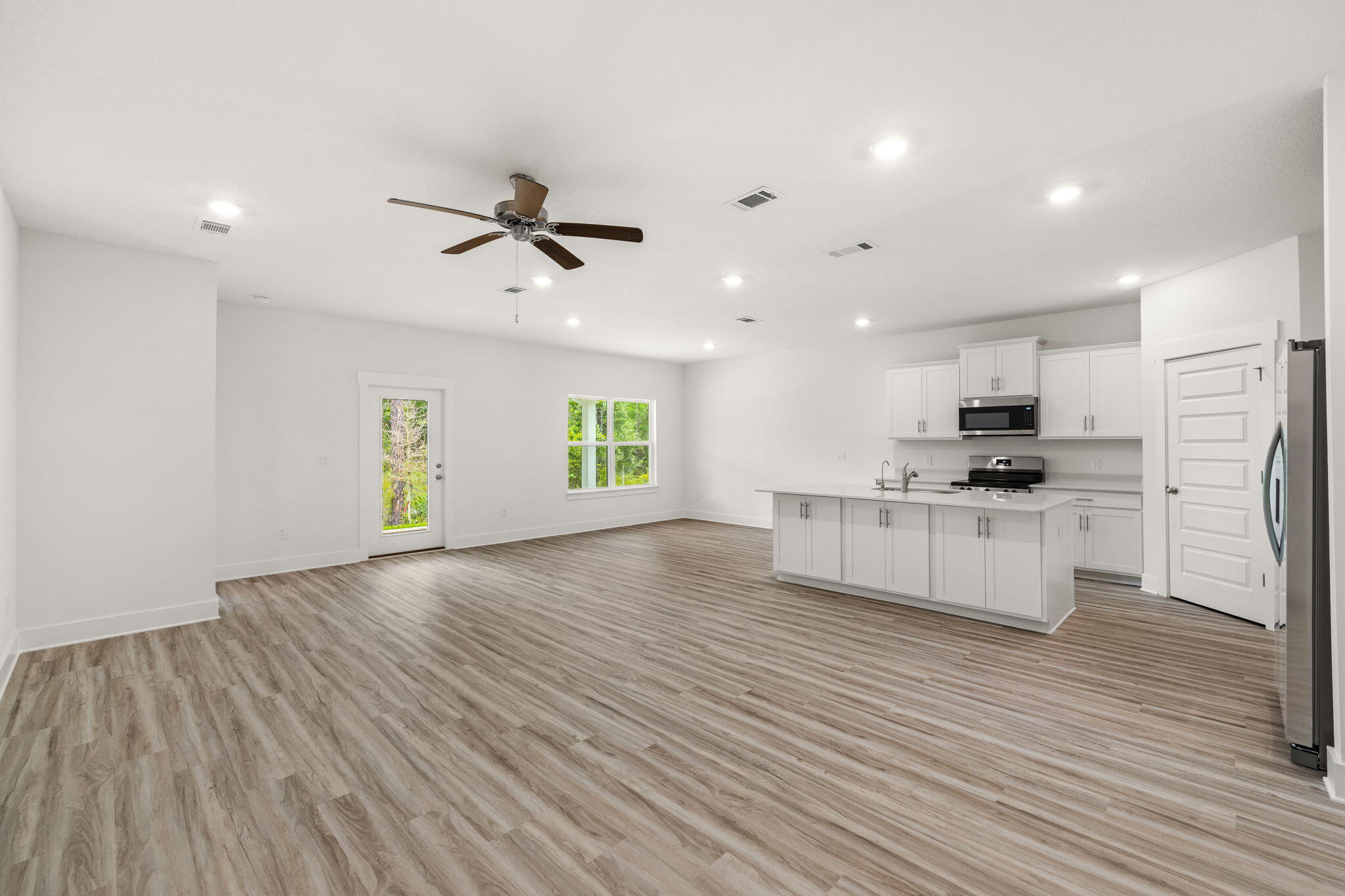 Holley Grove - Residential Lease
