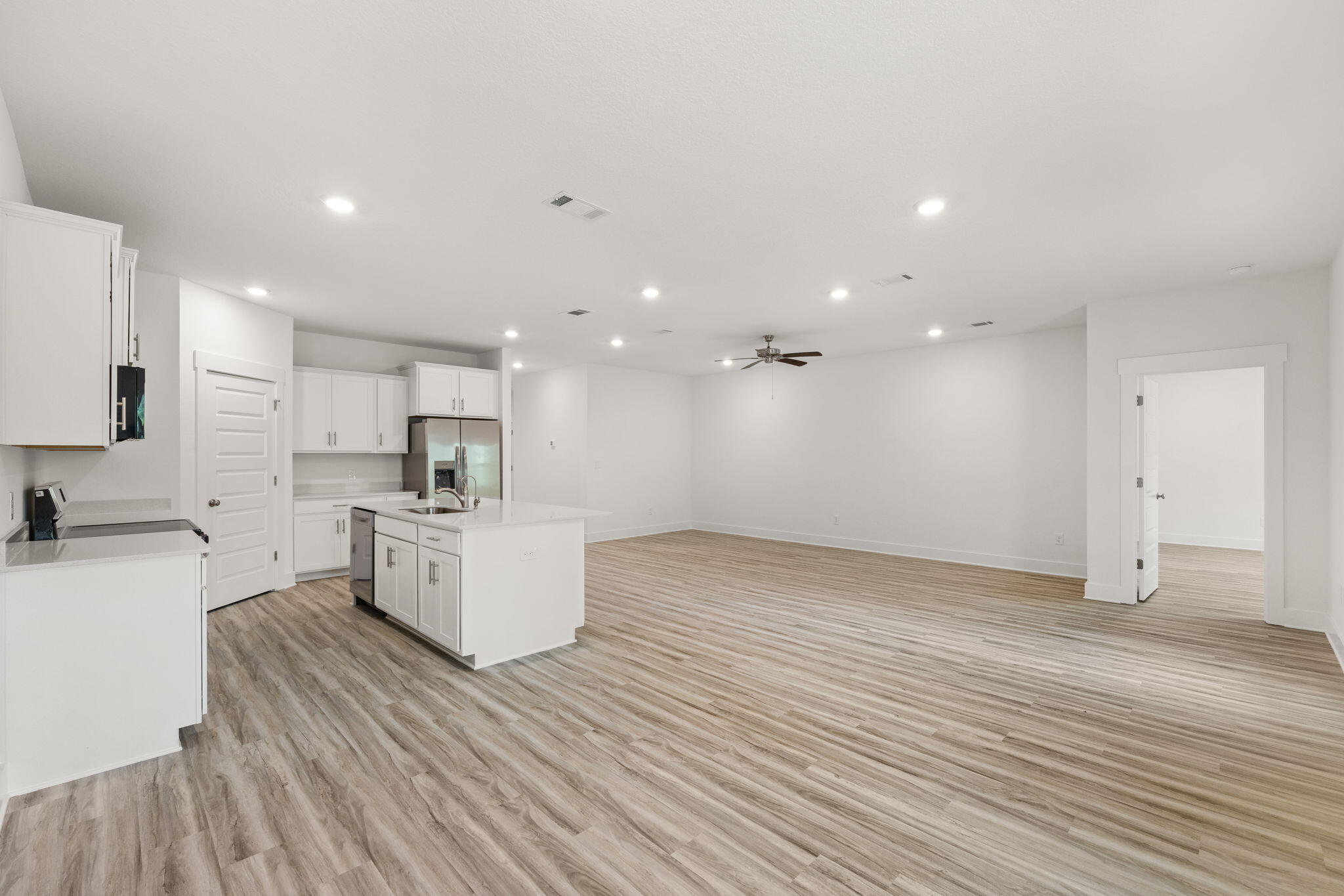 Holley Grove - Residential Lease