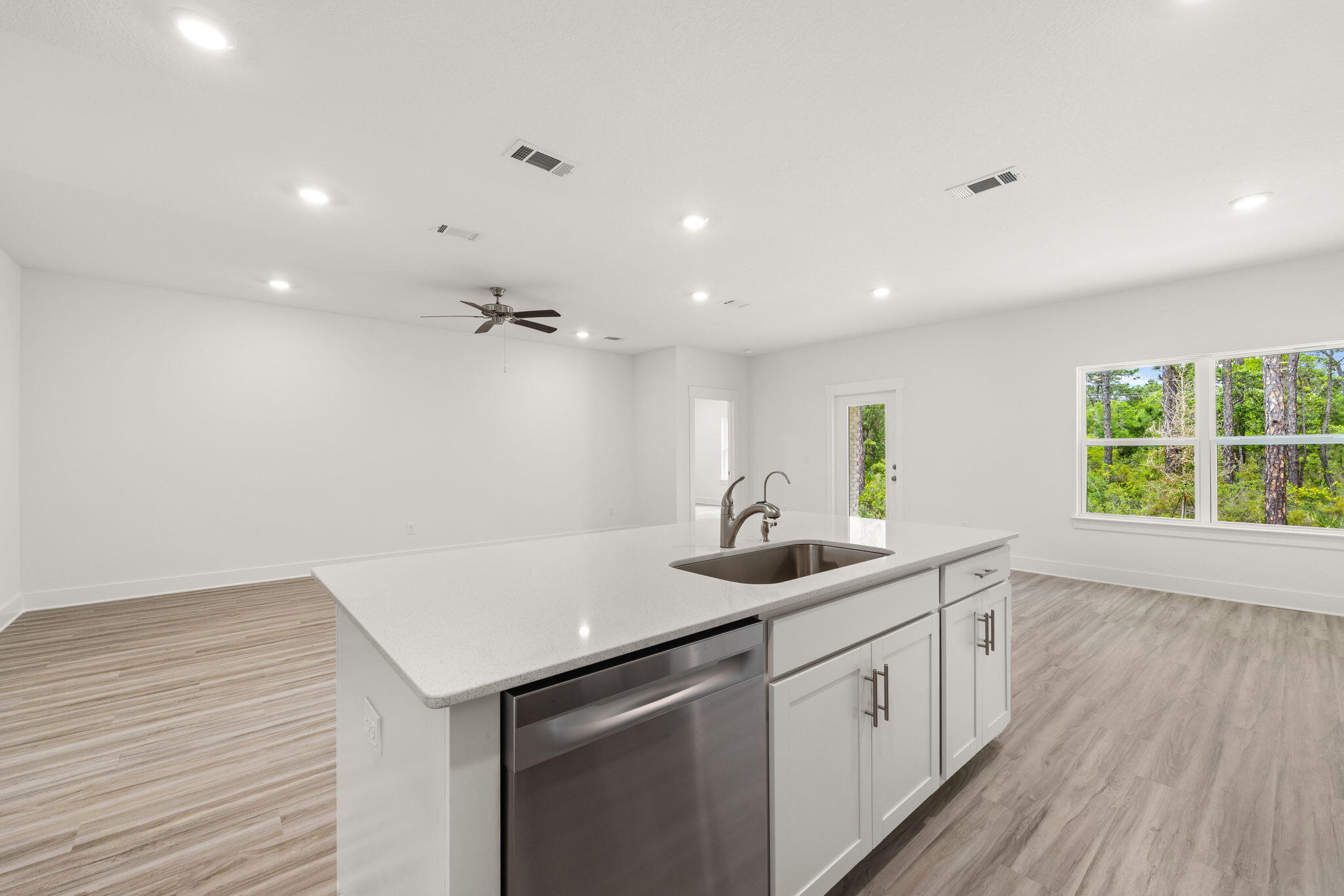 Holley Grove - Residential Lease