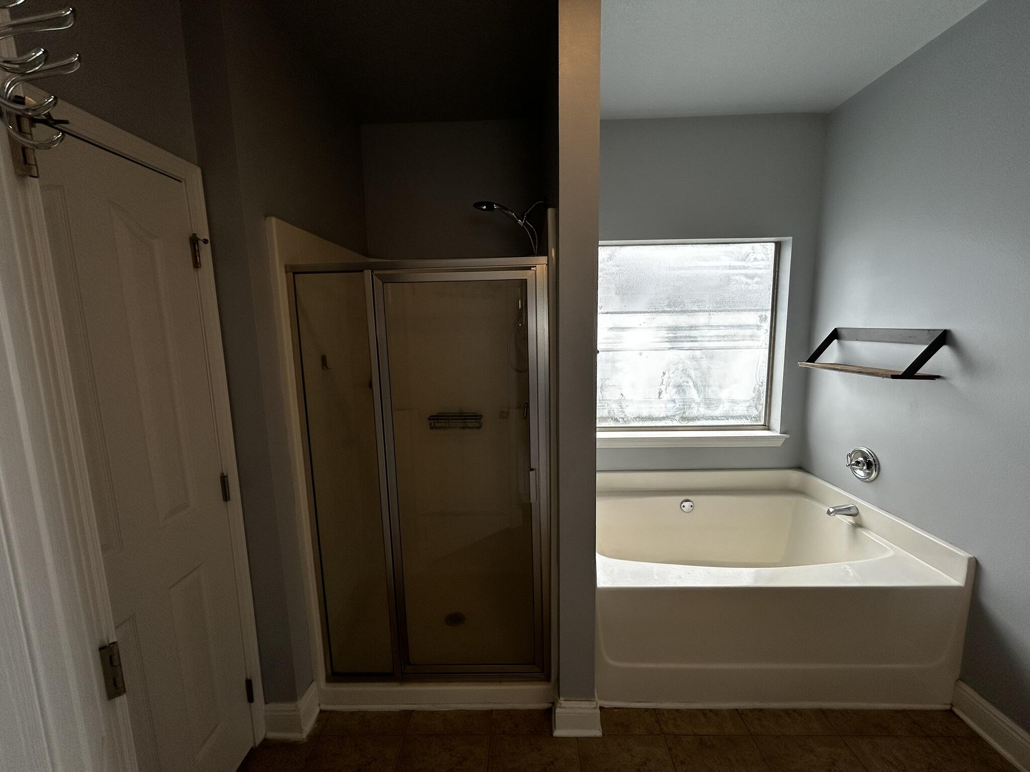 LIBERTY OAKS - Residential Lease