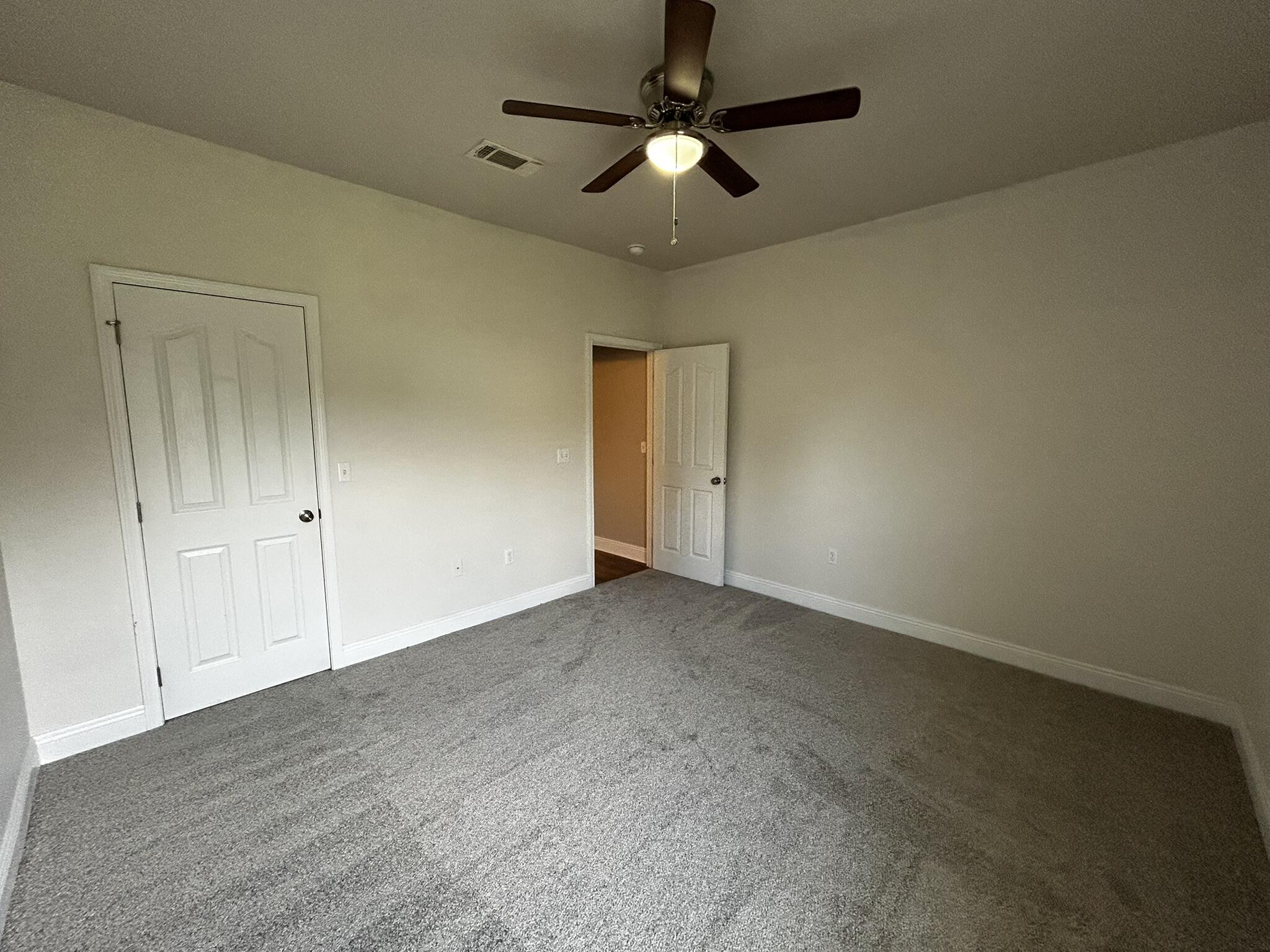 LIBERTY OAKS - Residential Lease
