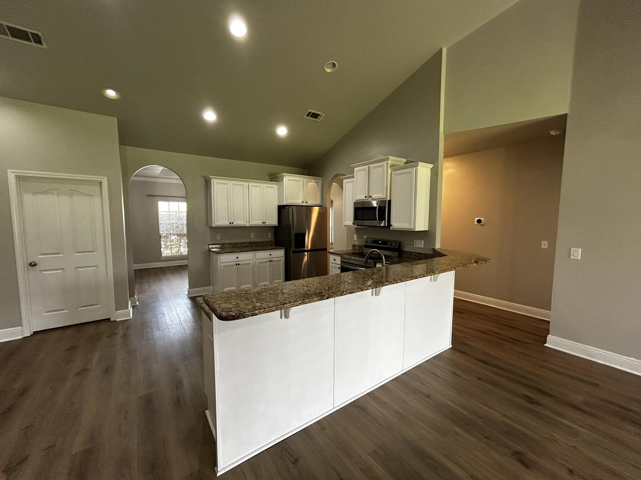 LIBERTY OAKS - Residential Lease