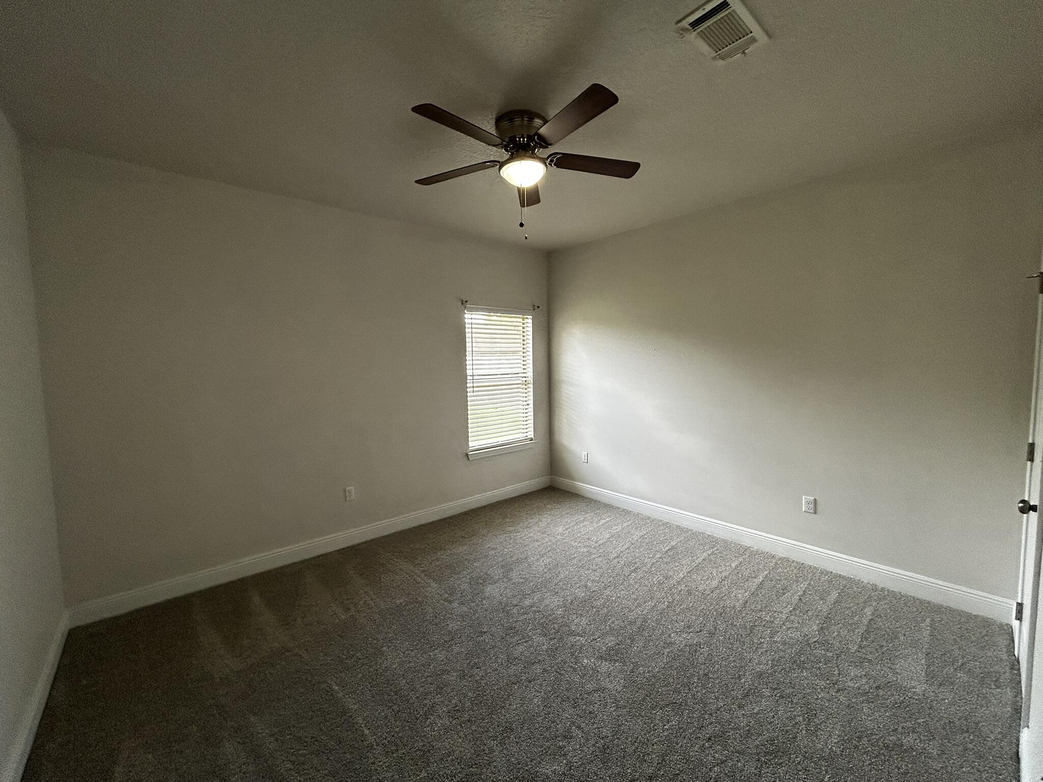 LIBERTY OAKS - Residential Lease