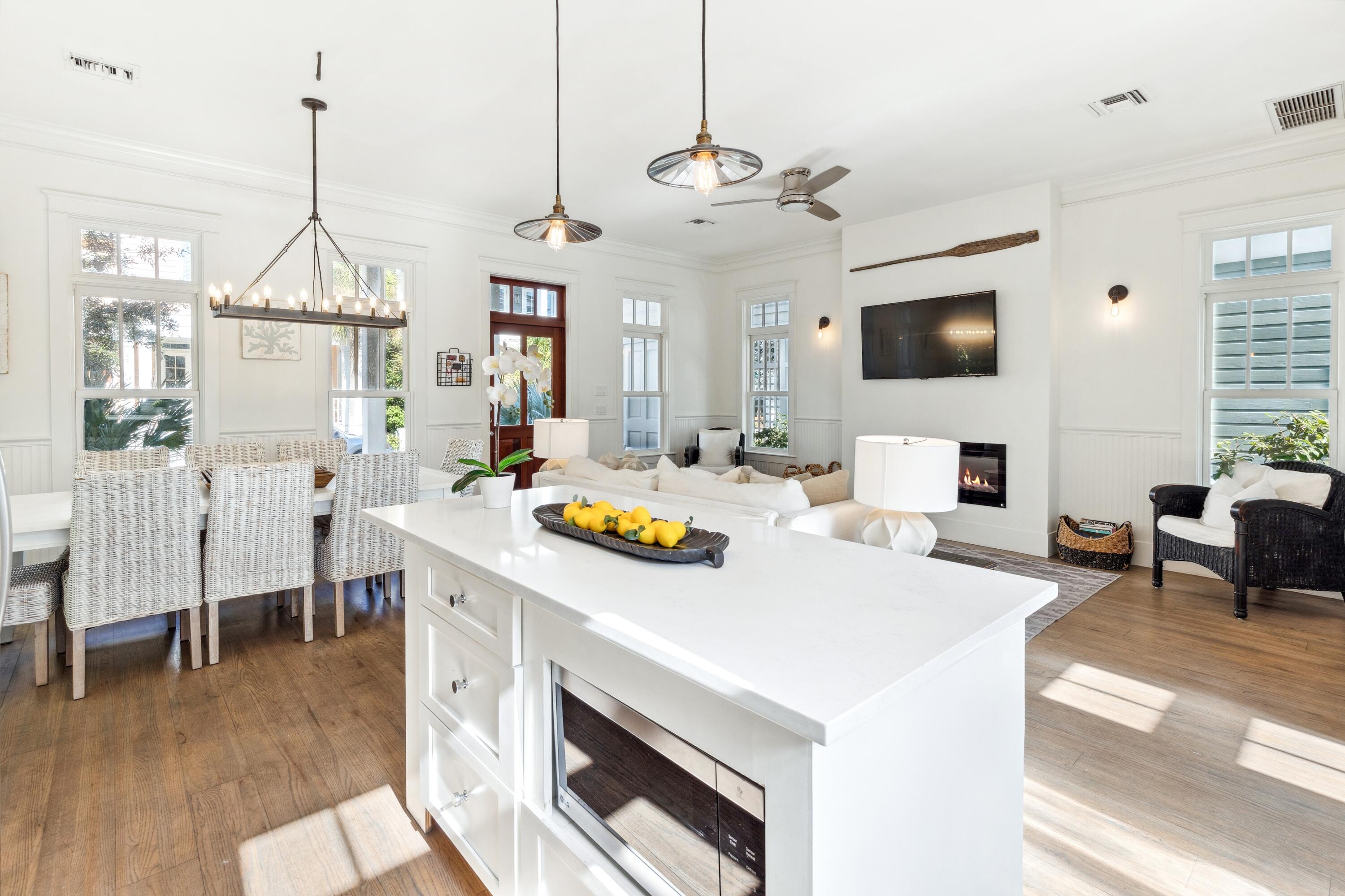 SEASIDE 15 - Residential