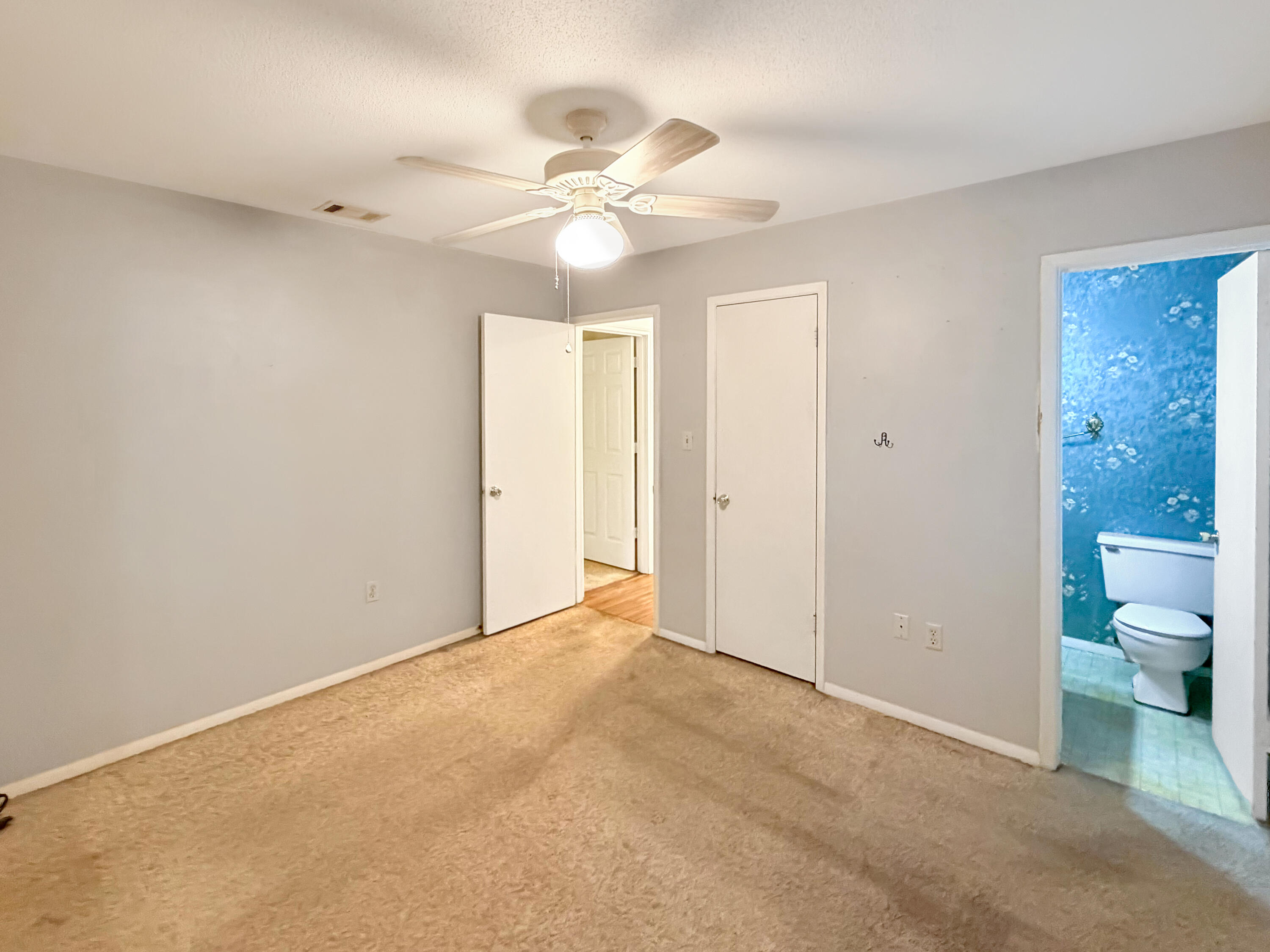 AUBURN HEIGHTS - Residential