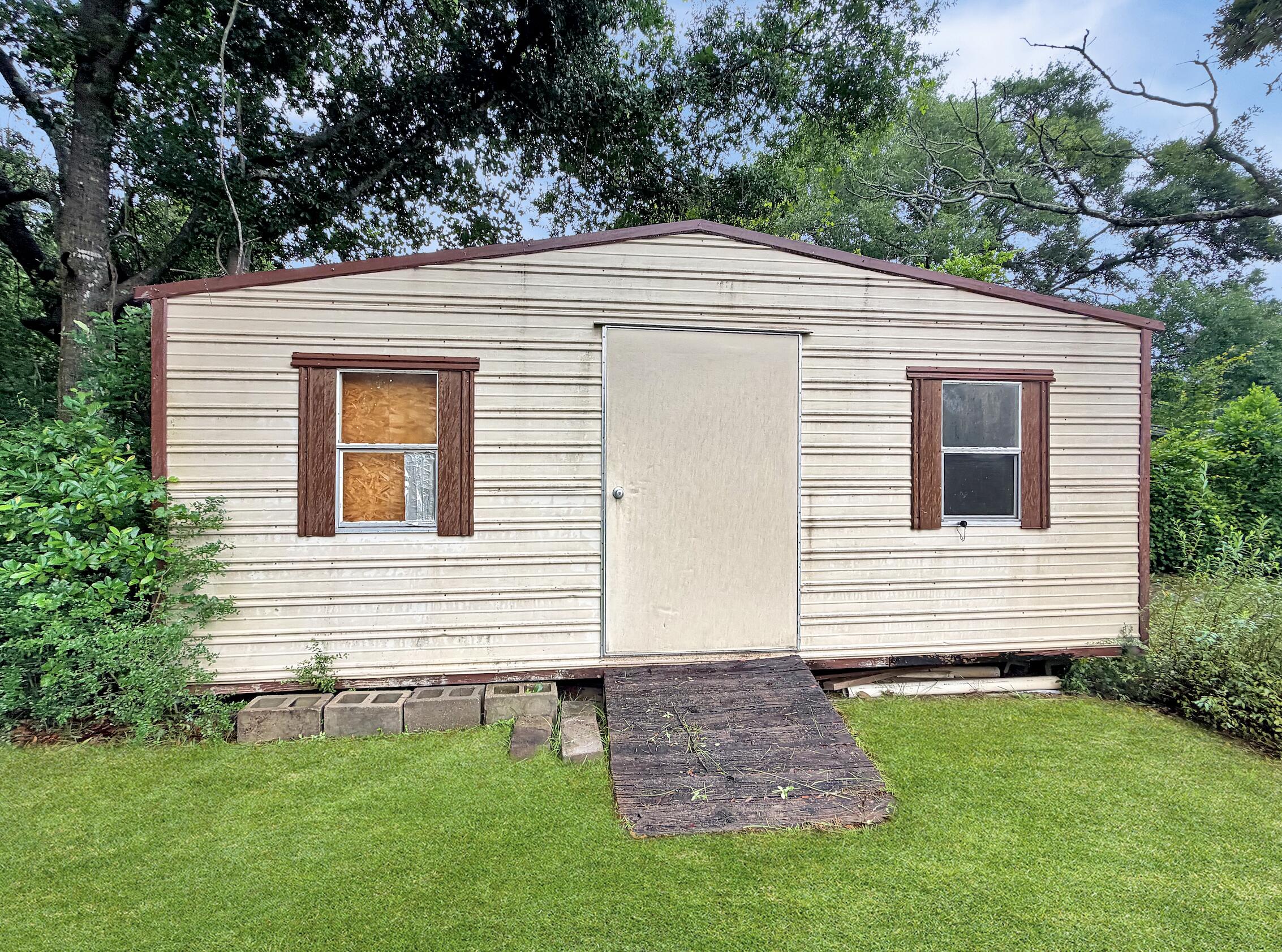 AUBURN HEIGHTS - Residential