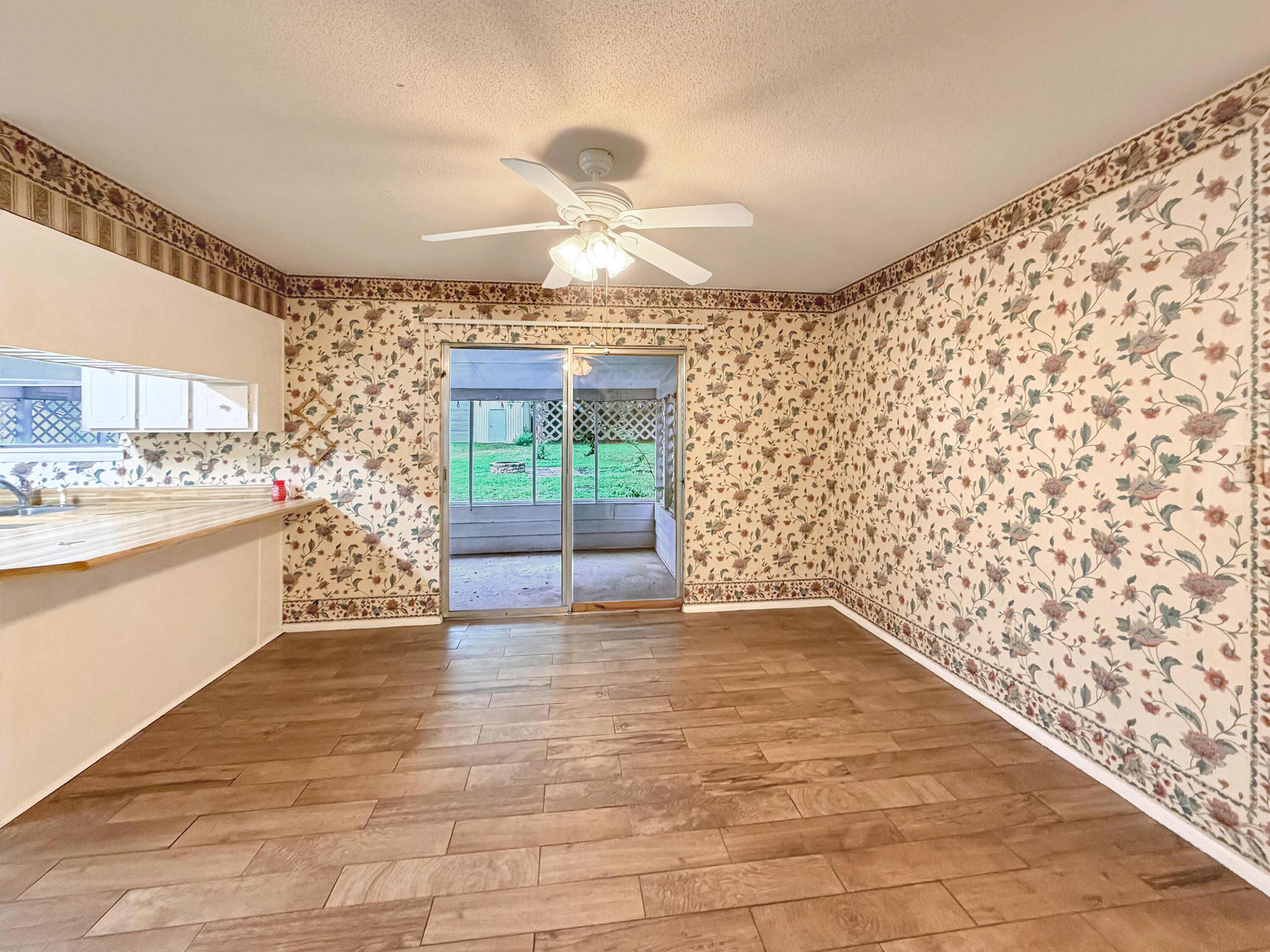 AUBURN HEIGHTS - Residential