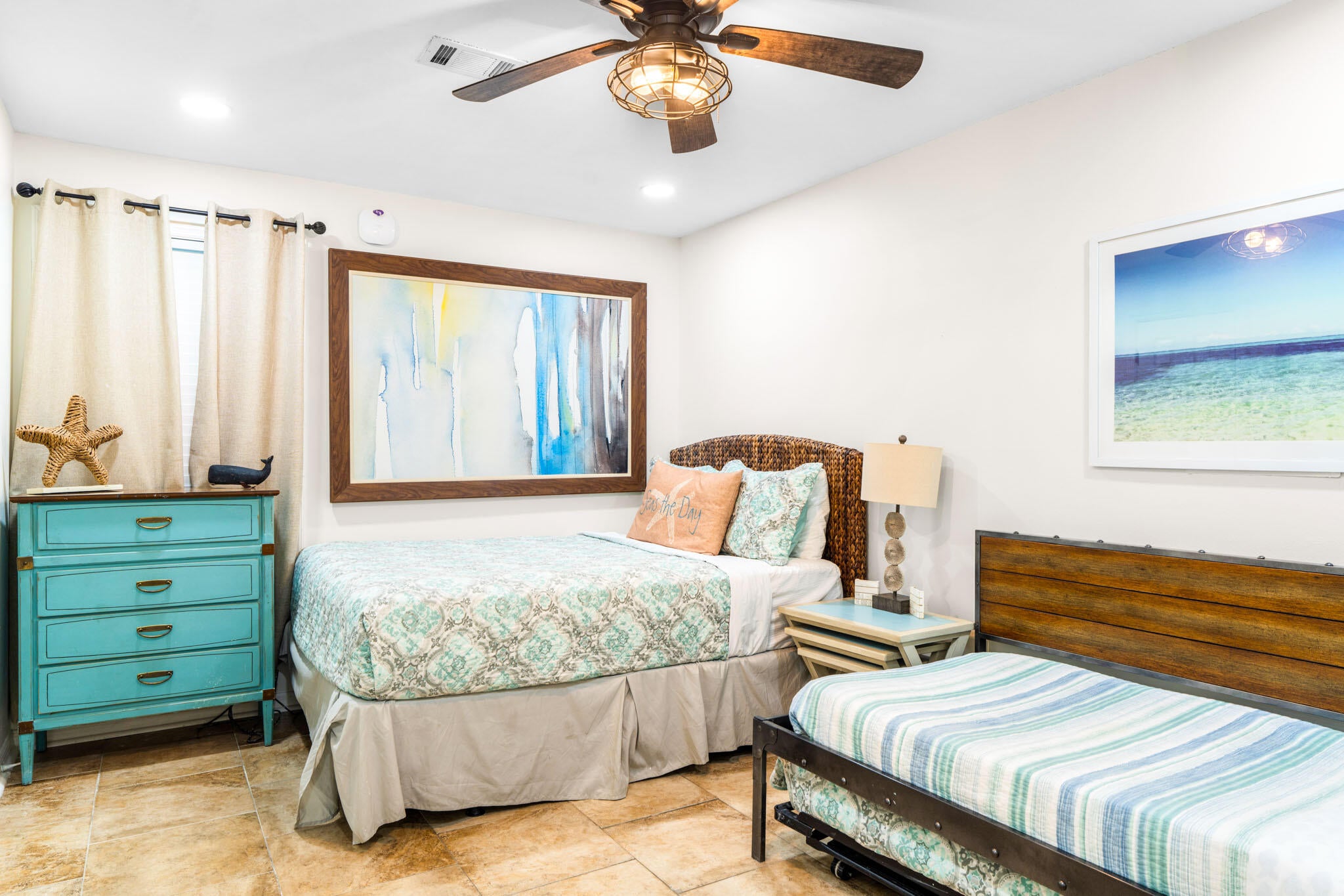 BEACHSIDE VILLAS CONDO - Residential