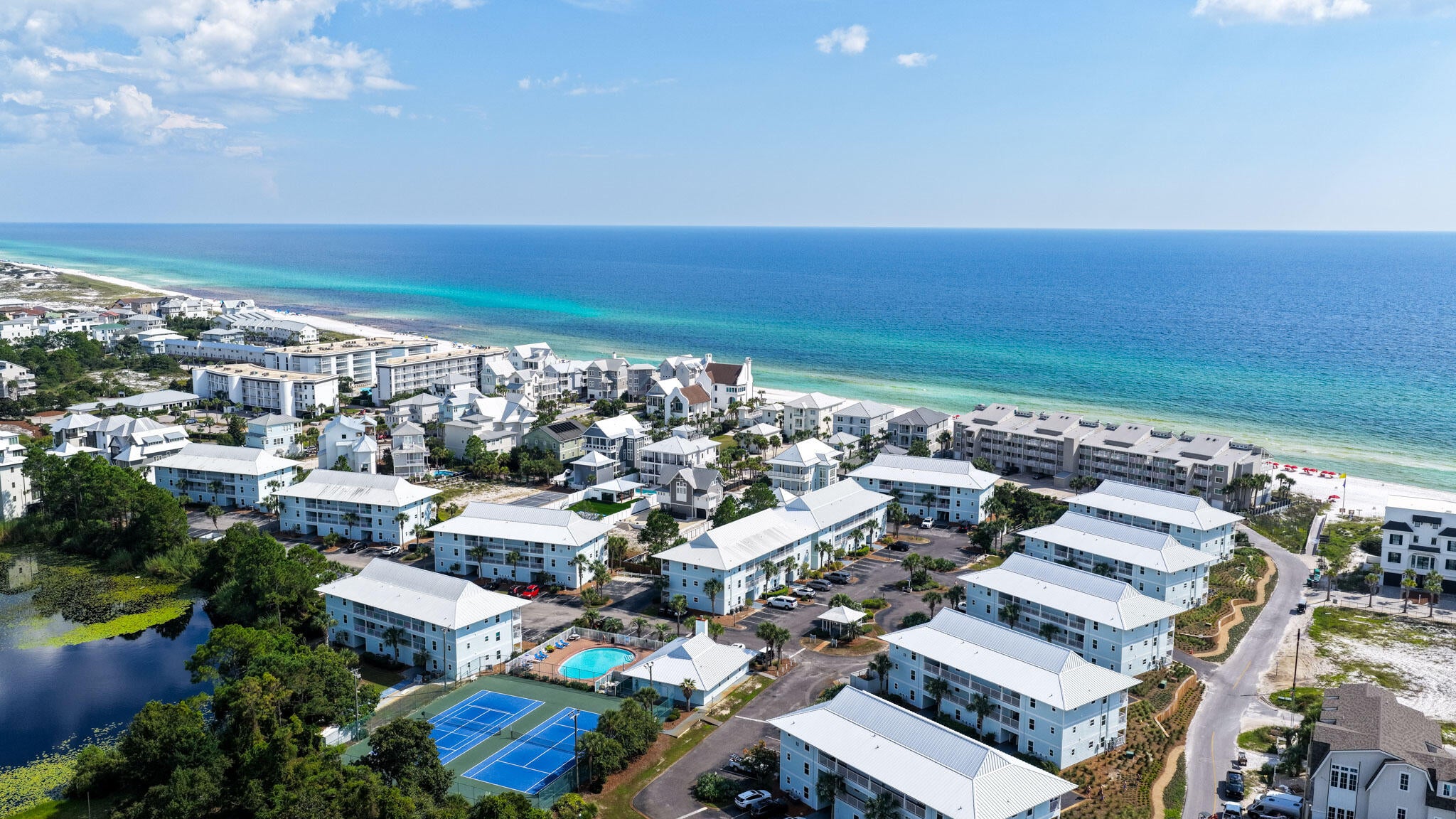 BEACHSIDE VILLAS CONDO - Residential
