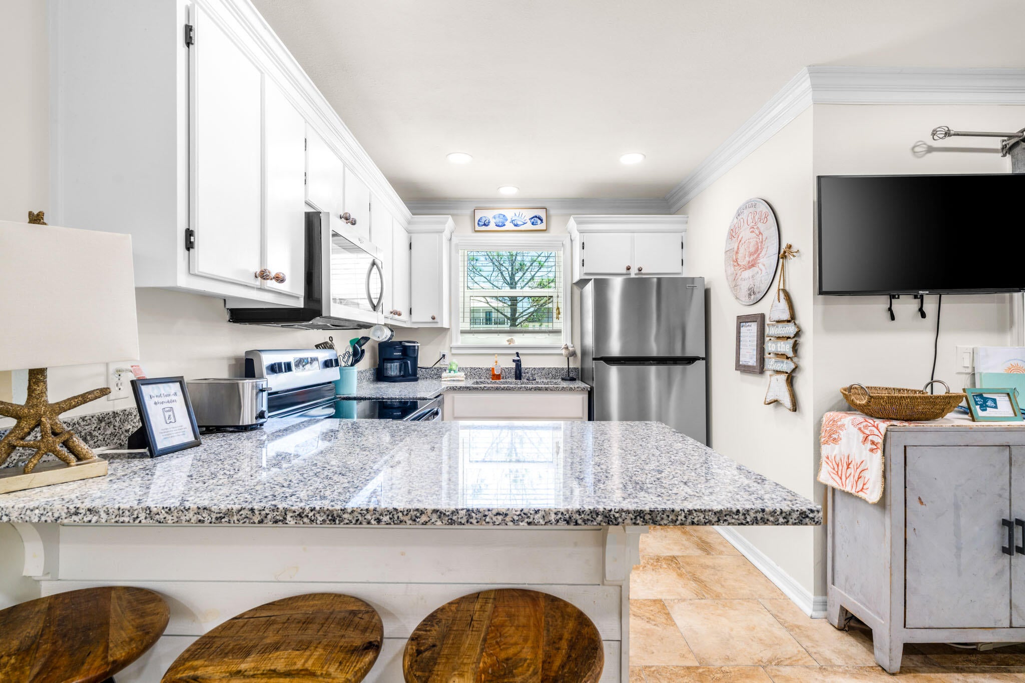 BEACHSIDE VILLAS CONDO - Residential