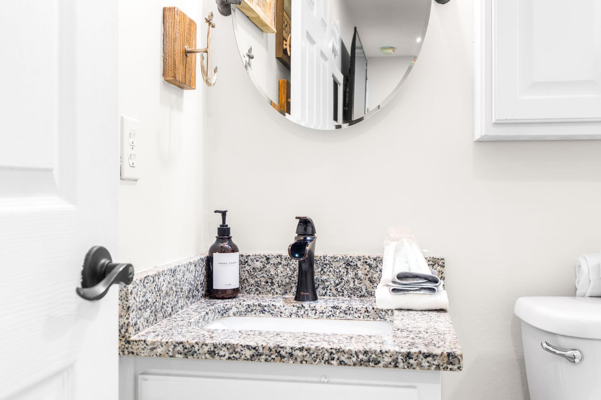 BEACHSIDE VILLAS CONDO - Residential