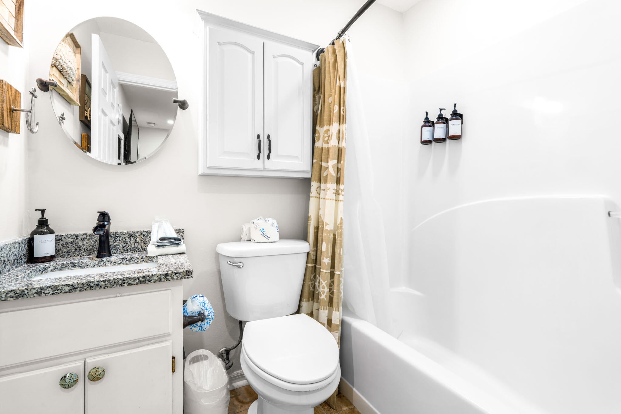 BEACHSIDE VILLAS CONDO - Residential