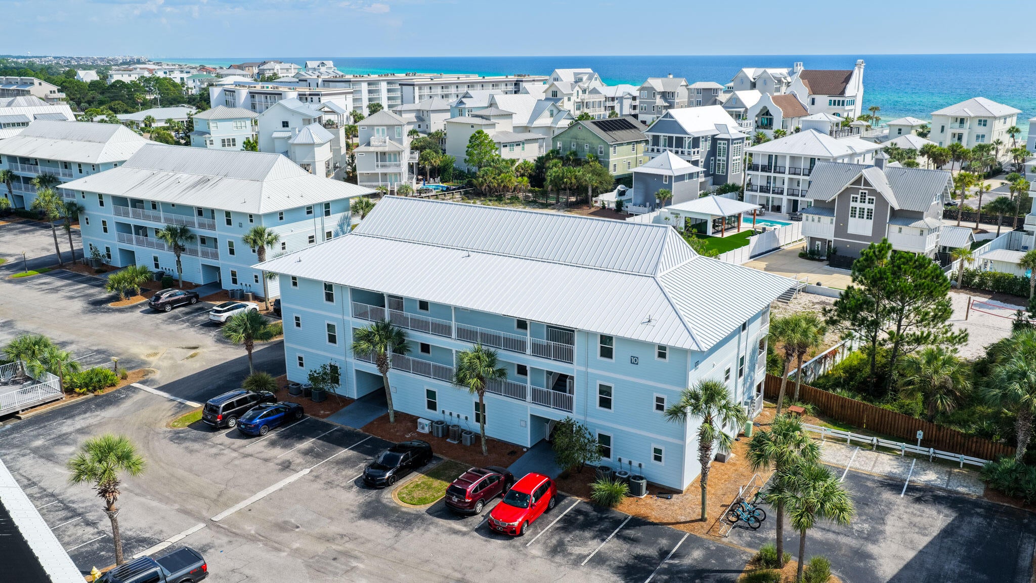 BEACHSIDE VILLAS CONDO - Residential