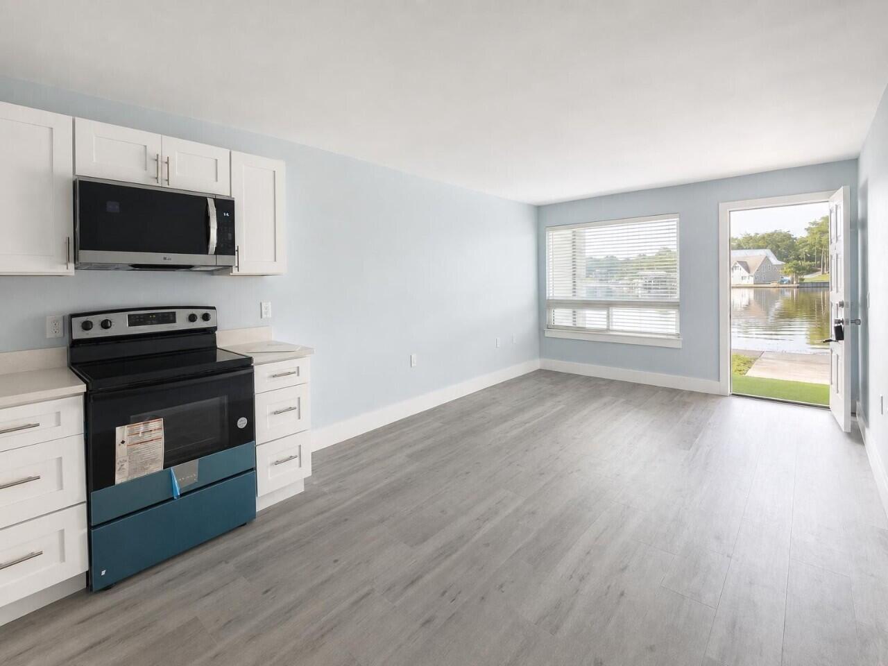 PIER ONE CONDO - Residential